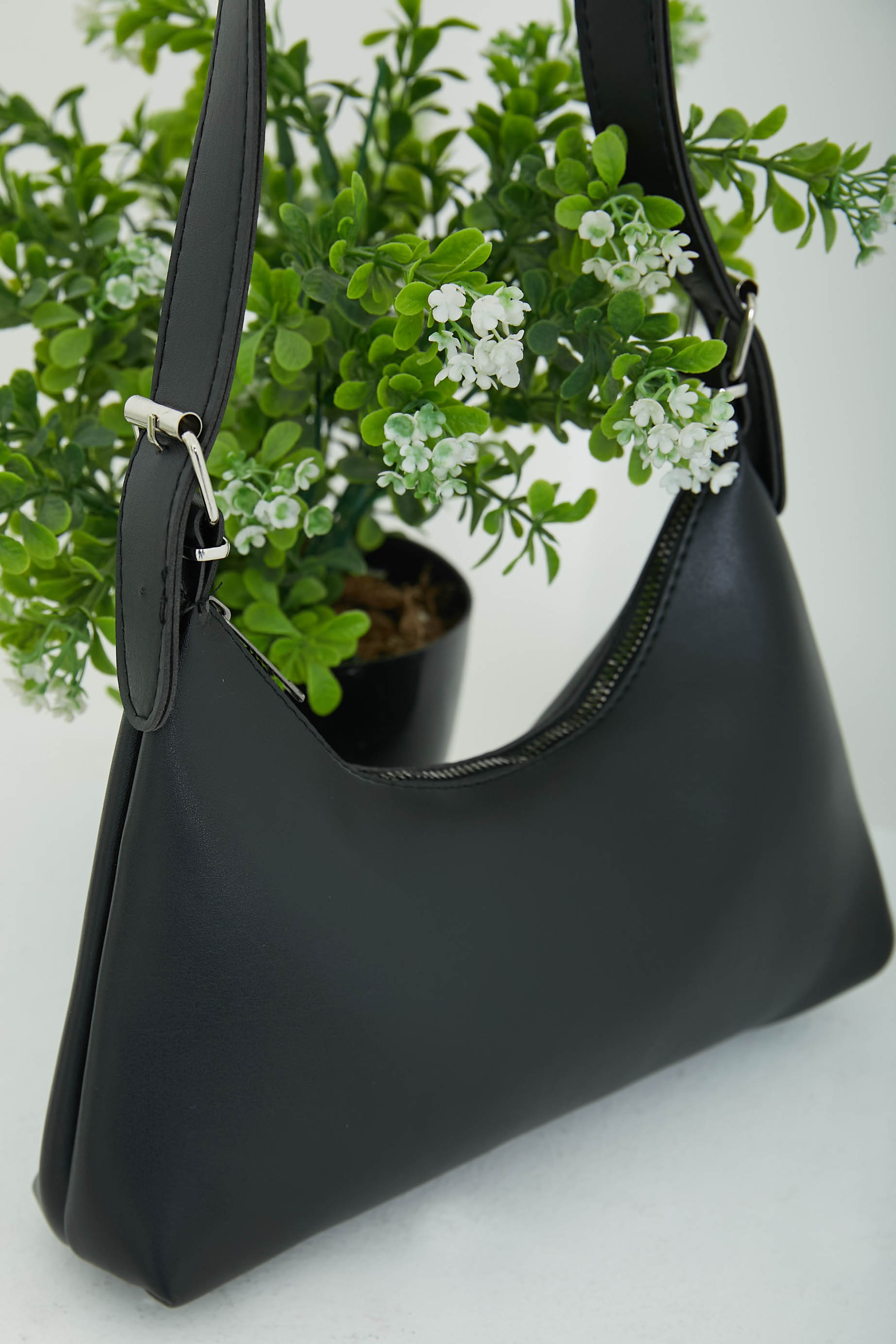 Kadın Siyah Kadın Baget Model Toka Detaylı El ve Omuz Çantası - 26820 - 3