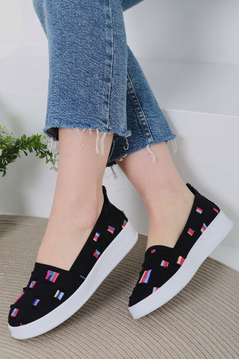 Kadın Siyah Kare Renk Detaylı Babet - 27078 - TOFİSA