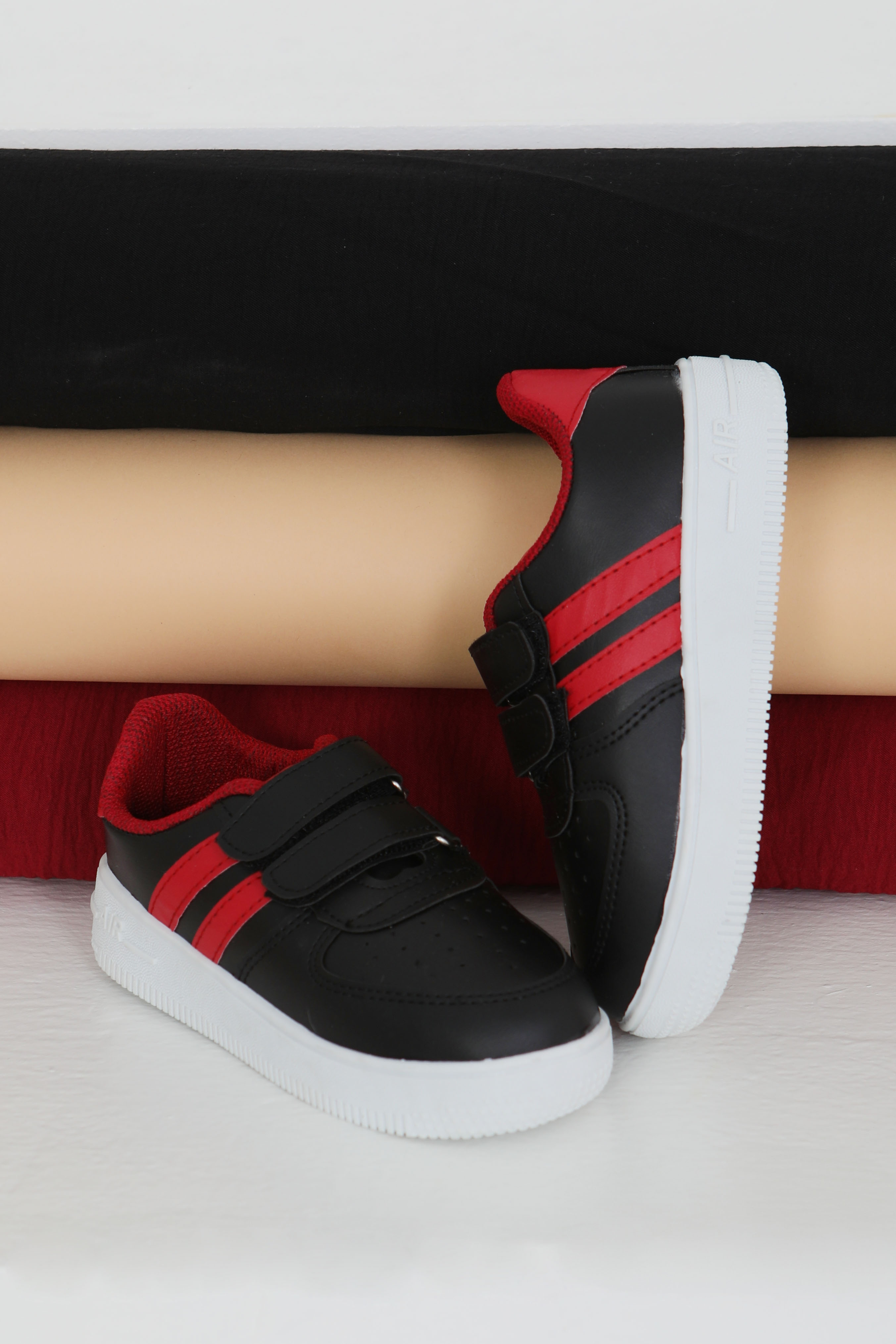 Çocuk Siyah Kirmizi AİR Çocuk Spor Ayakkabı - 27479 - 1
