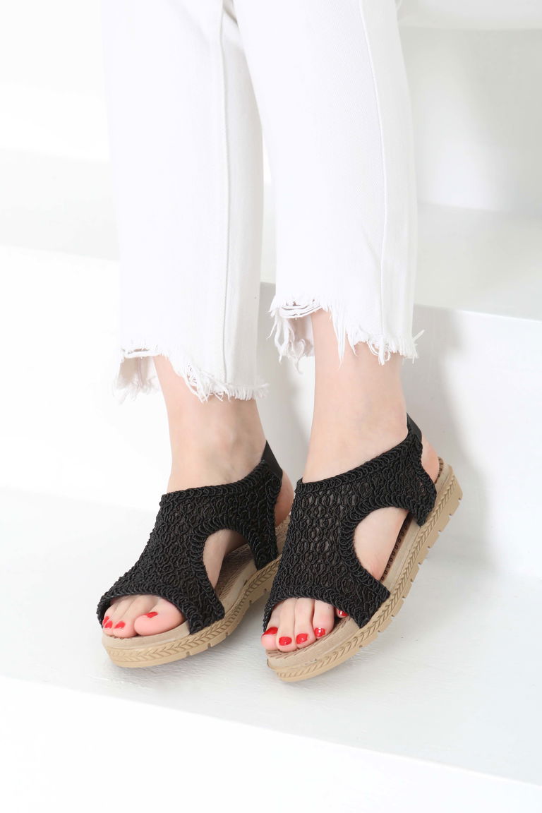 Kadın Siyah Nakış Hasırlı Sandalet - 27156 - TOFİSA