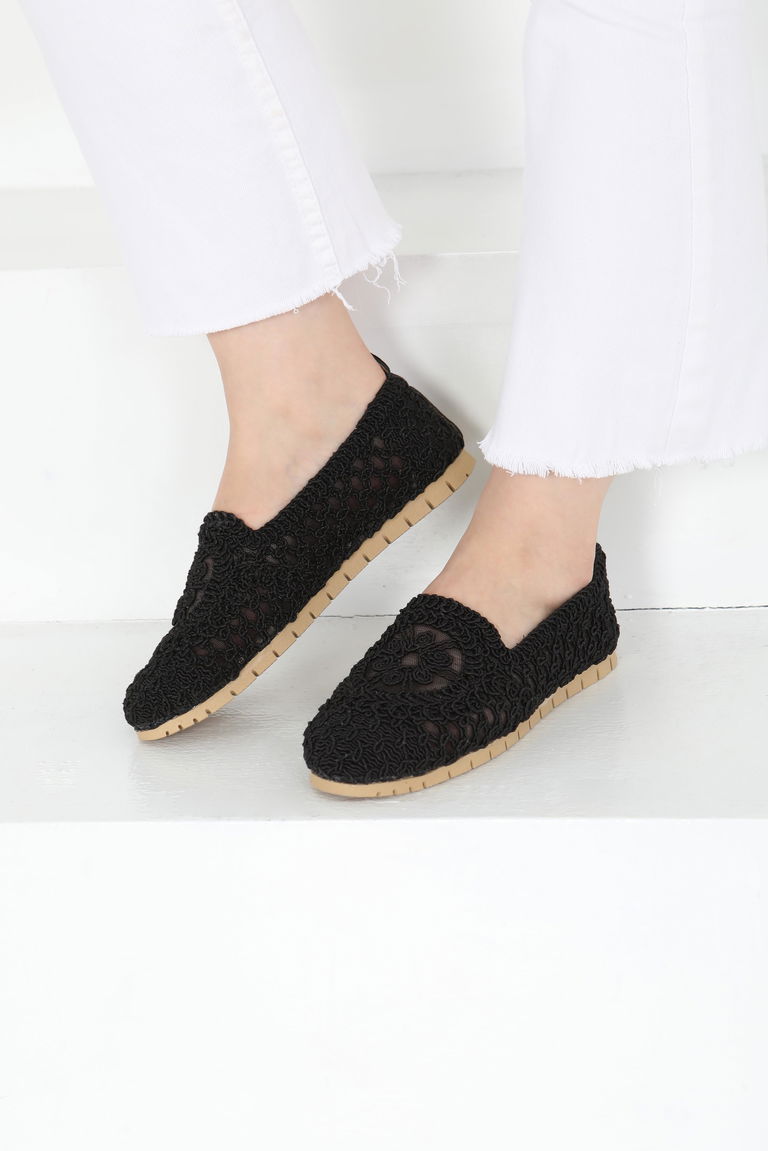 Kadın Siyah Örgülü Babet - 27240 - TOFİSA