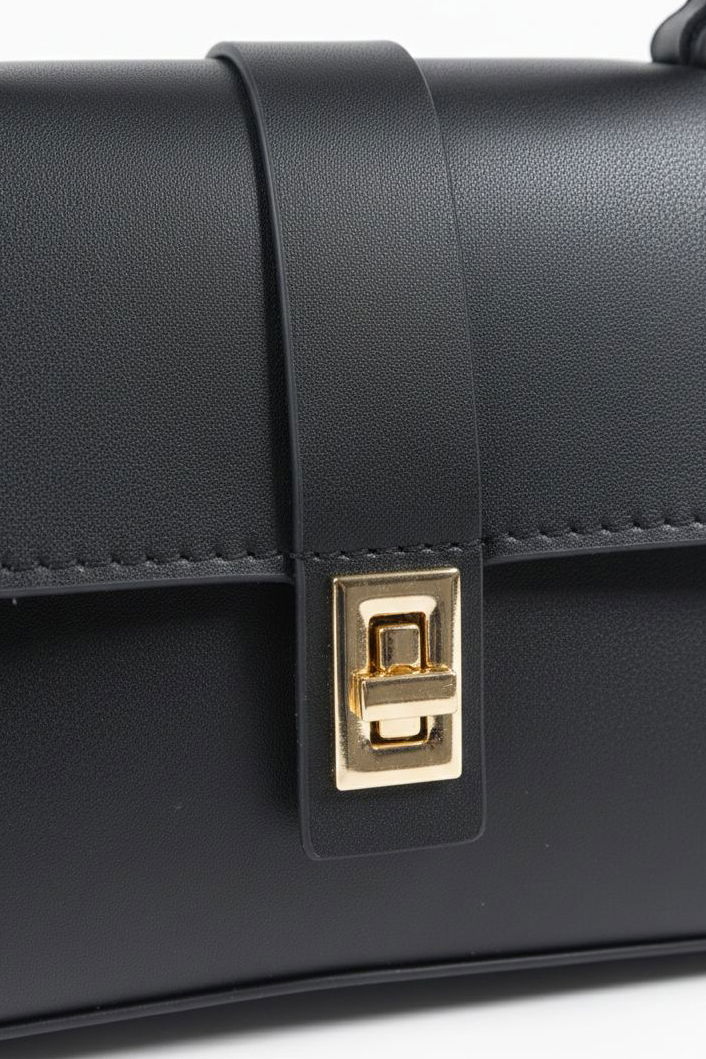 Kadın Siyah Suni Deri Kapaklı Mini El Çantası - 28262-SIYAH - 2