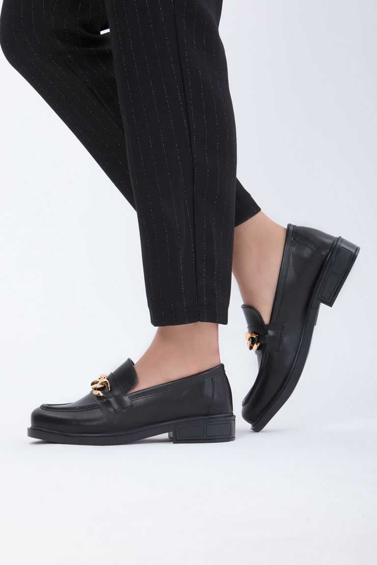 Kadın Siyah Suni Deri Tokalı Ayakkabı - 27080 - TOFİSA