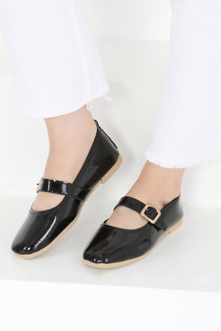 Kadın Siyah Tokalı Babet - 27416 - TOFİSA