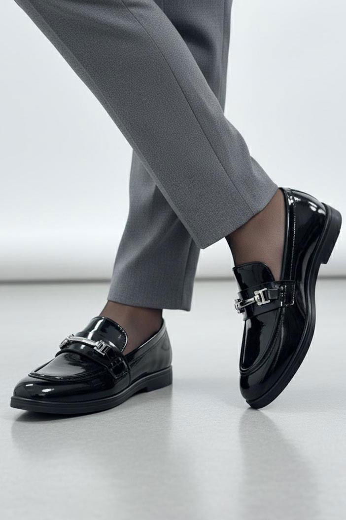 Kadın Siyah Tokalı Cilt Babet Ayakkabı - 27909-SIYAH - 1