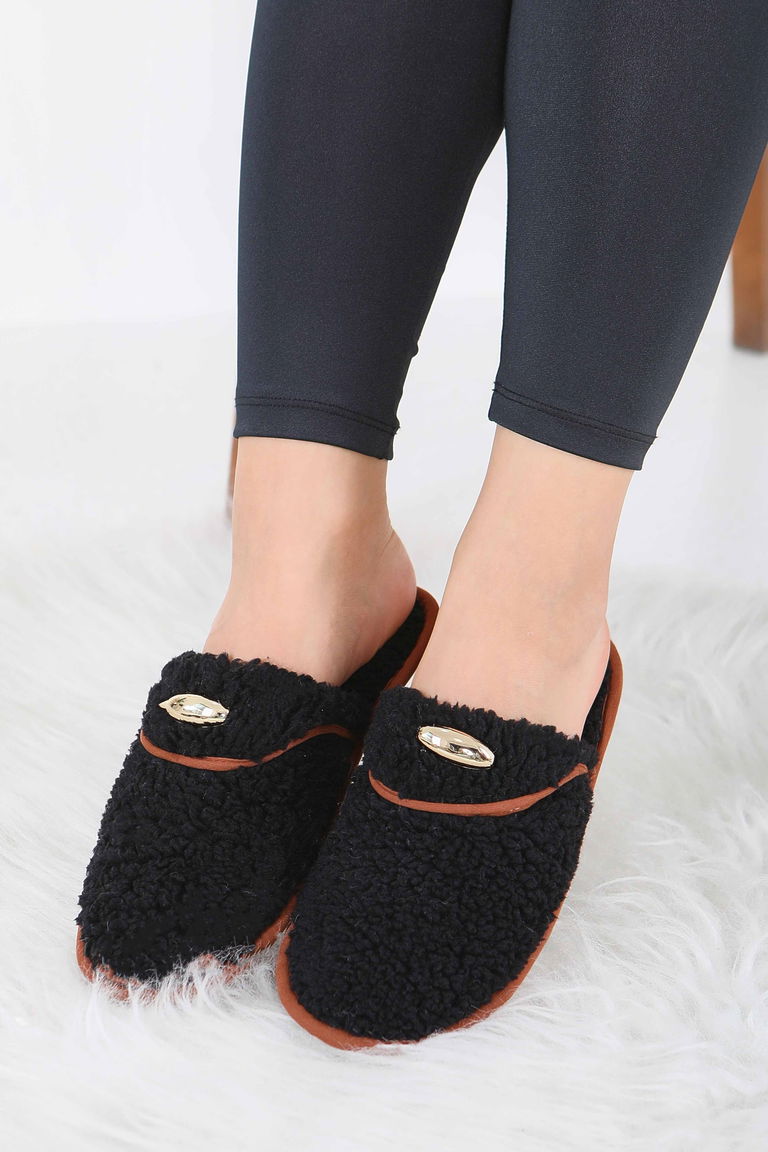 Kadın Siyah Tokalı Peluş Ev Terliği - 27912-SIYAH - TOFİSA