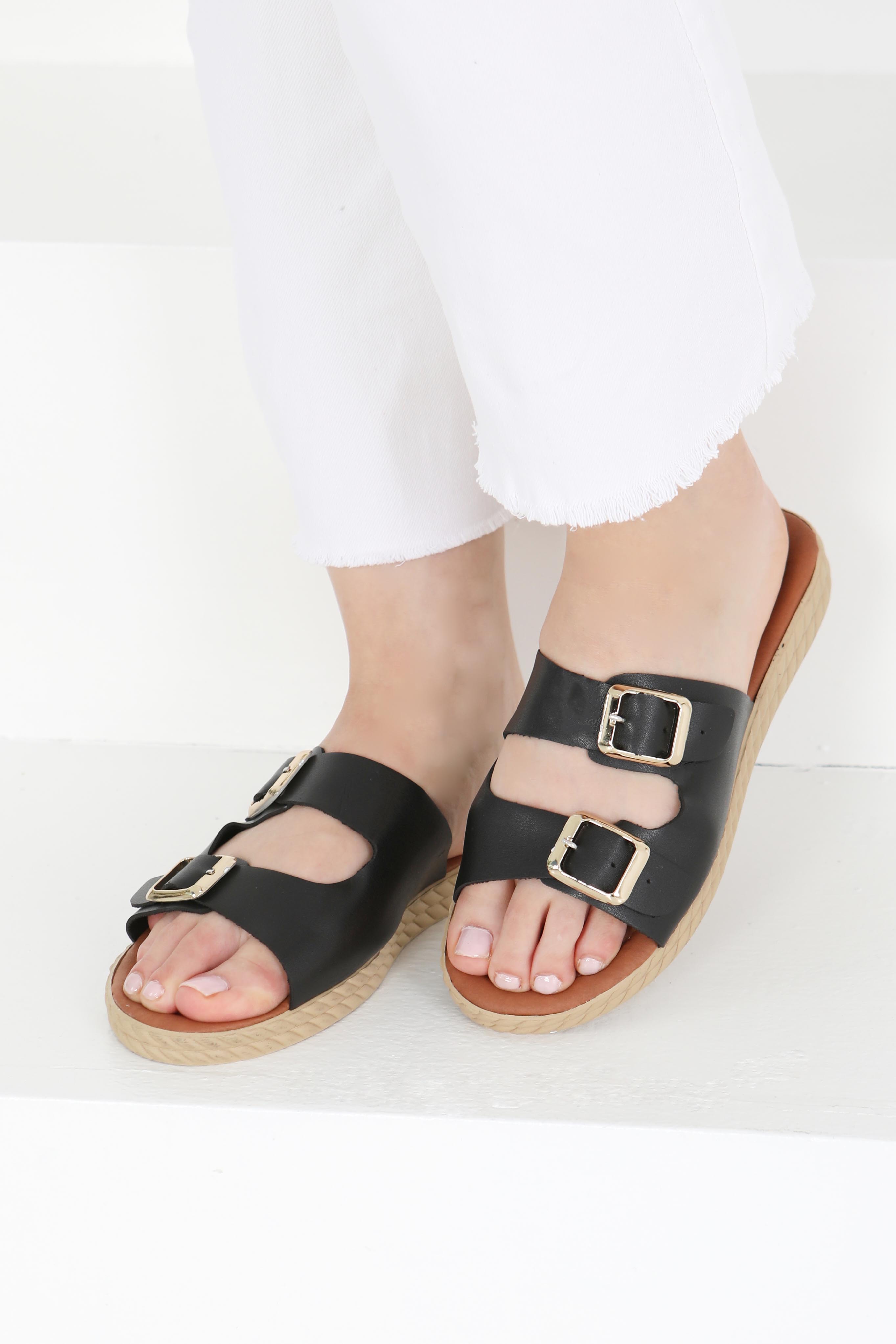 Kadın Siyah Tokalı Terlik - 27406 - 2