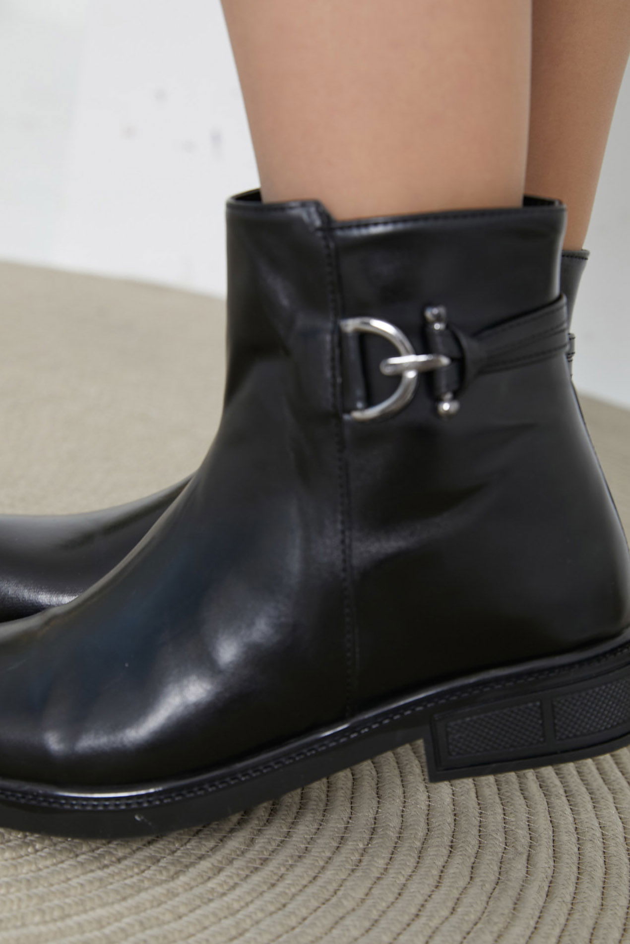 Kadın Siyah Tokalı Yarım Bot - 26708 - 3