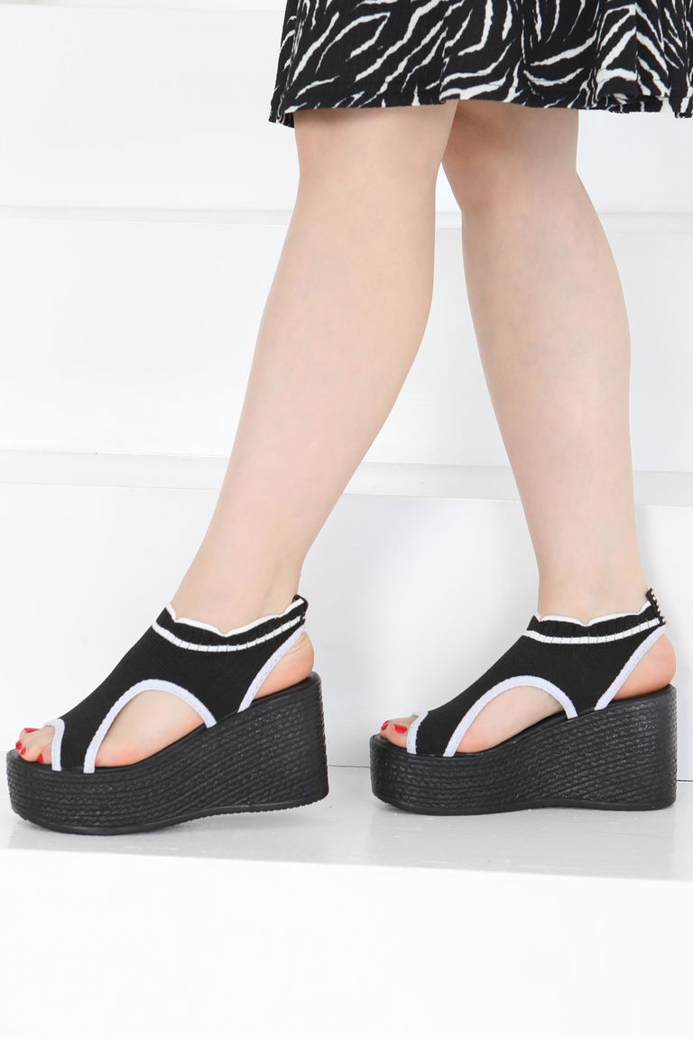 Kadın Siyah Yüksek Taban Sandelet - 27267 - TOFİSA