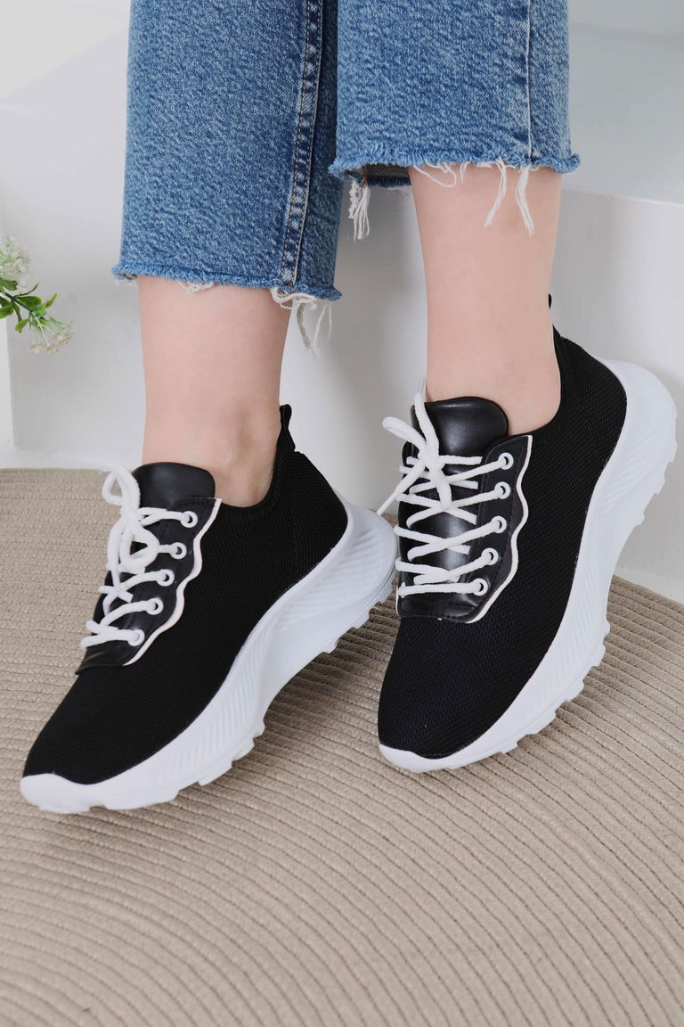 Kadın Siyah Yüksek Taban Spor Ayakkabı - 27079 - TOFİSA