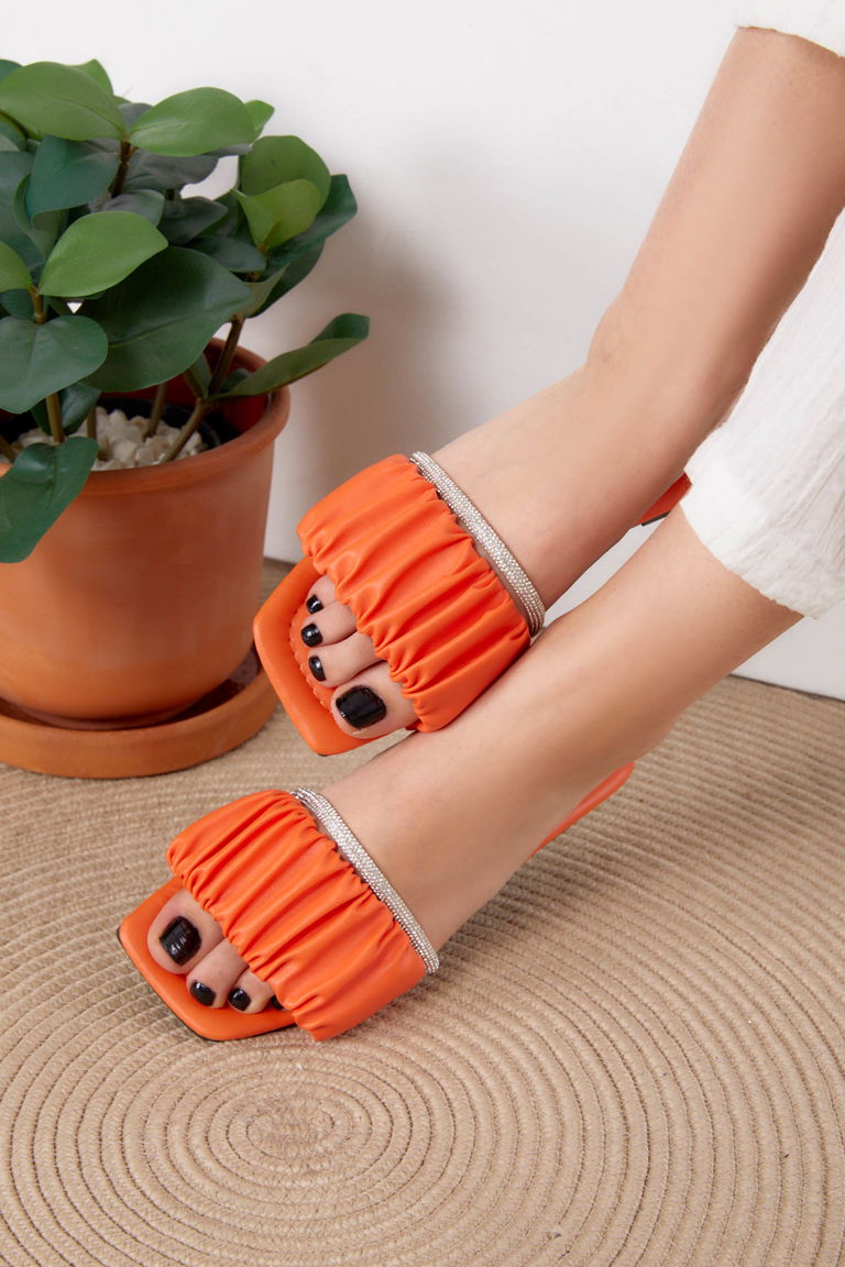 Kadın Turuncu Taşlı Terlik - 25661 - TOFİSA