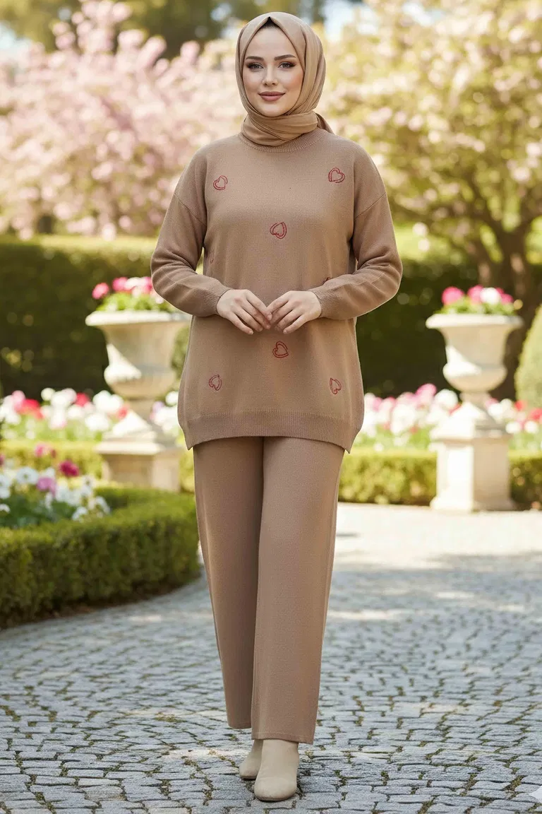 Kalp Detaylı Triko İkili Takım - 28124-VIZON - TOFİSA