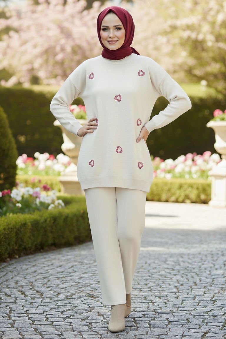 Kalp Nakışlı İkili Triko Takım - 28063-EKRU - TOFİSA