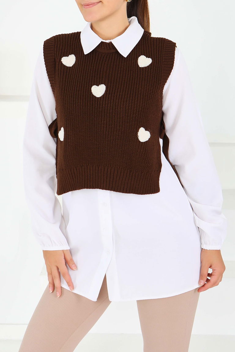 Kalp Nakışlı Triko Süveter - 27721-KAHVE - TOFİSA