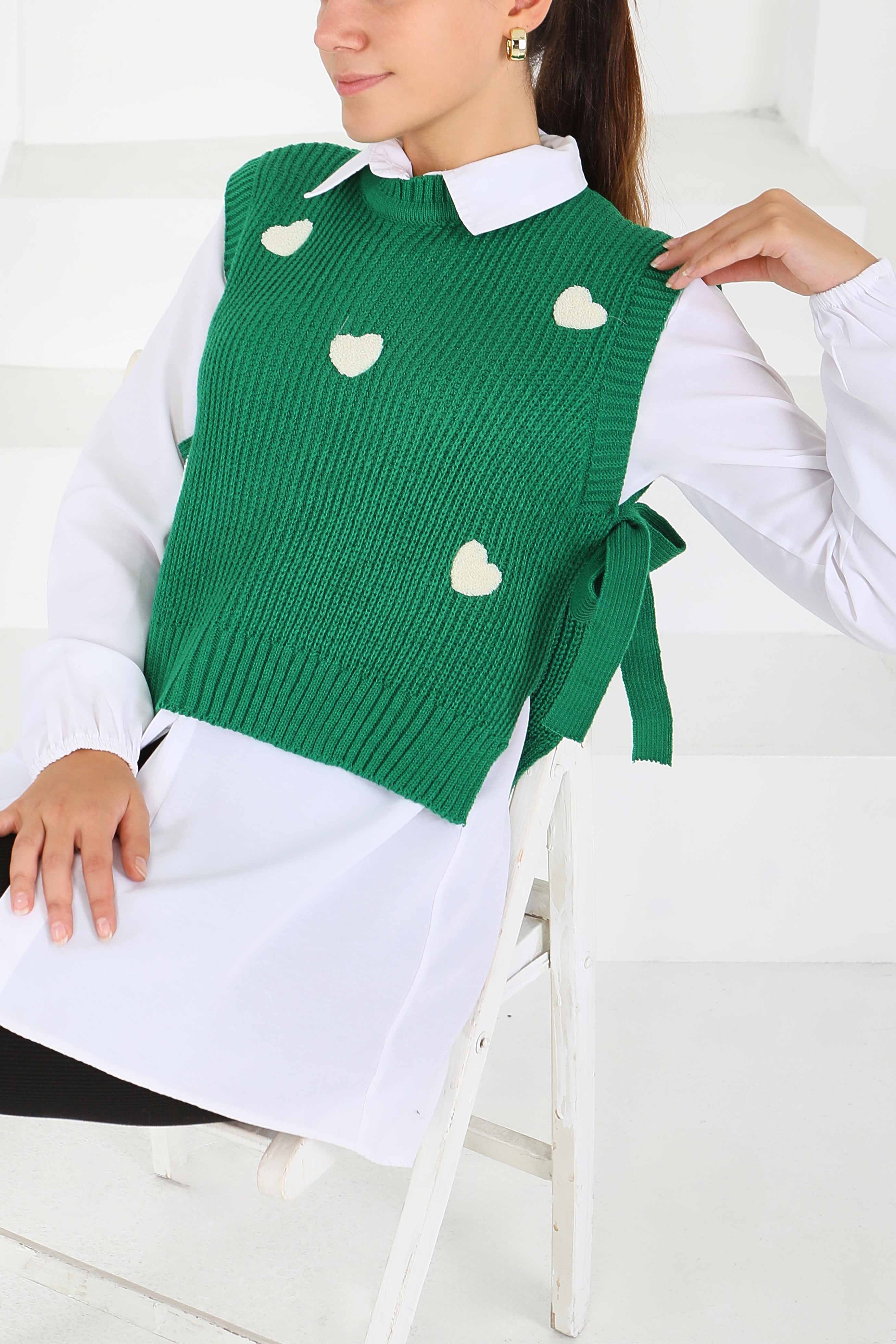 Kalp Nakışlı Triko Süveter - 27721-YESIL - 1