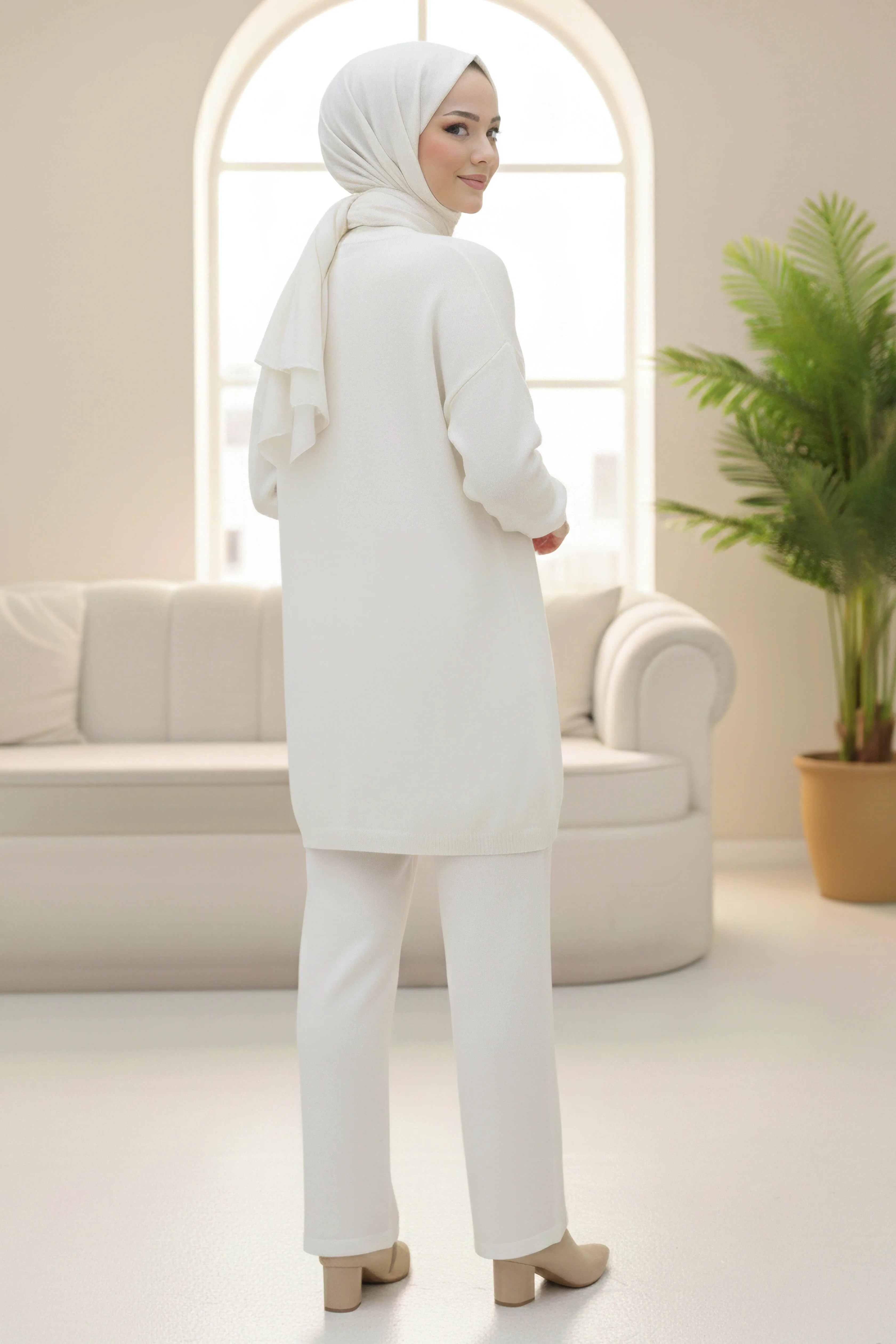 Kalp Taş Detaylı Triko İkili Takım - 28123-KREM - 3