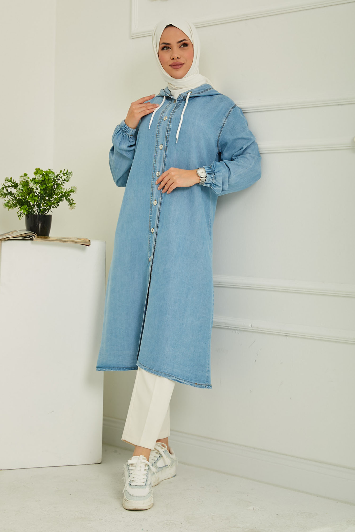 Kapüşonlu Düğmeli Denim Kap Acik Mavi - 26644 - 2