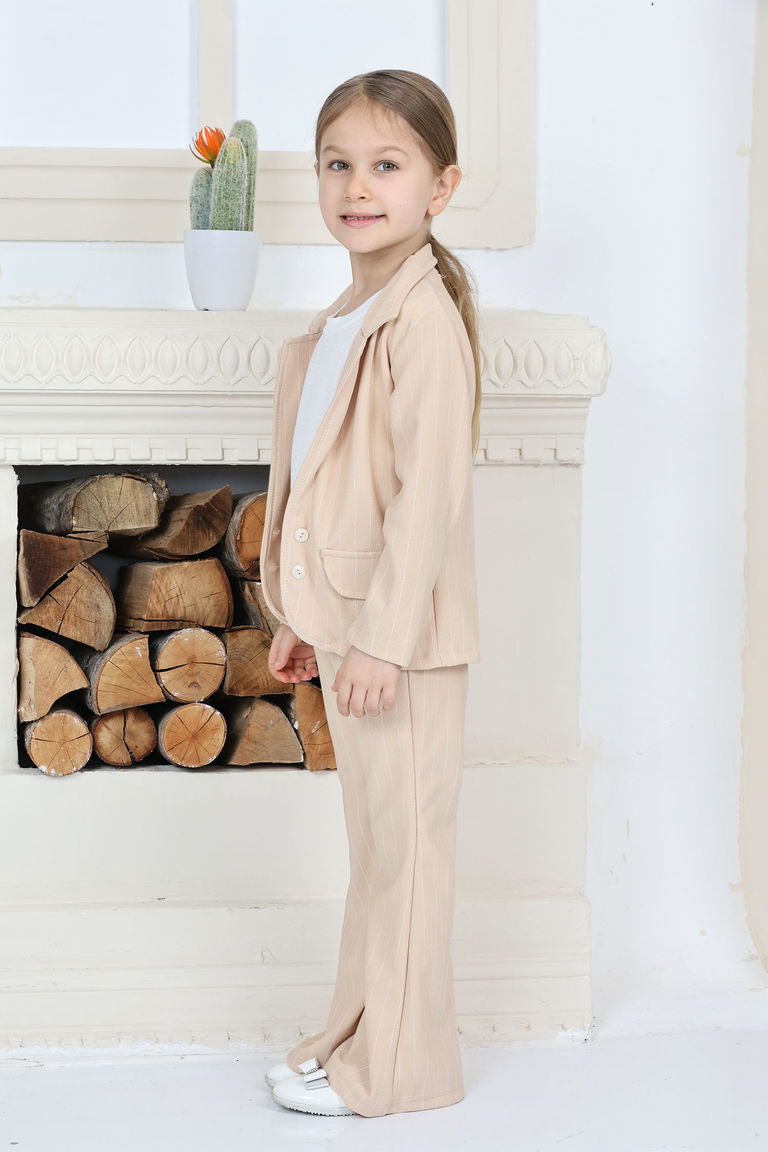 Kız Çocuk Bej Kız Çocuk Kruvaze Yaka Çizgili Cep Detay Ceket ve Salaş Pantolon Üçlü Alt Üst Takım Takım - 26818 - TOFİSA