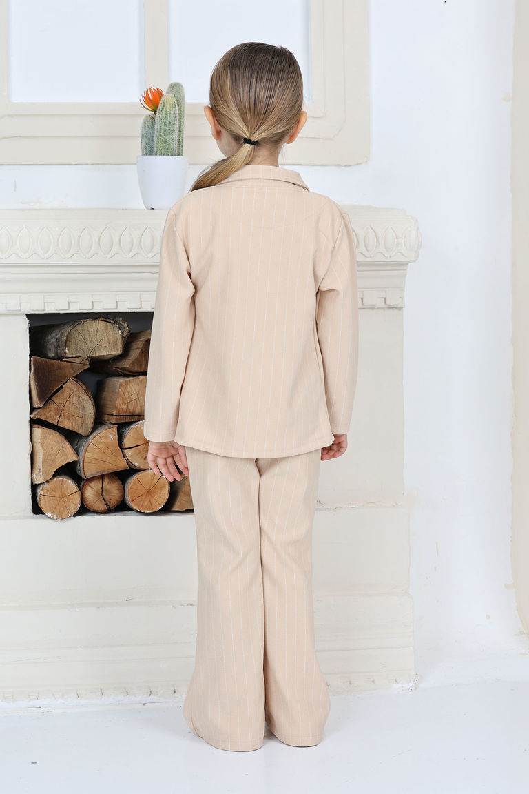 Kız Çocuk Bej Kız Çocuk Kruvaze Yaka Çizgili Cep Detay Ceket ve Salaş Pantolon Üçlü Alt Üst Takım Takım - 26818 - TOFİSA