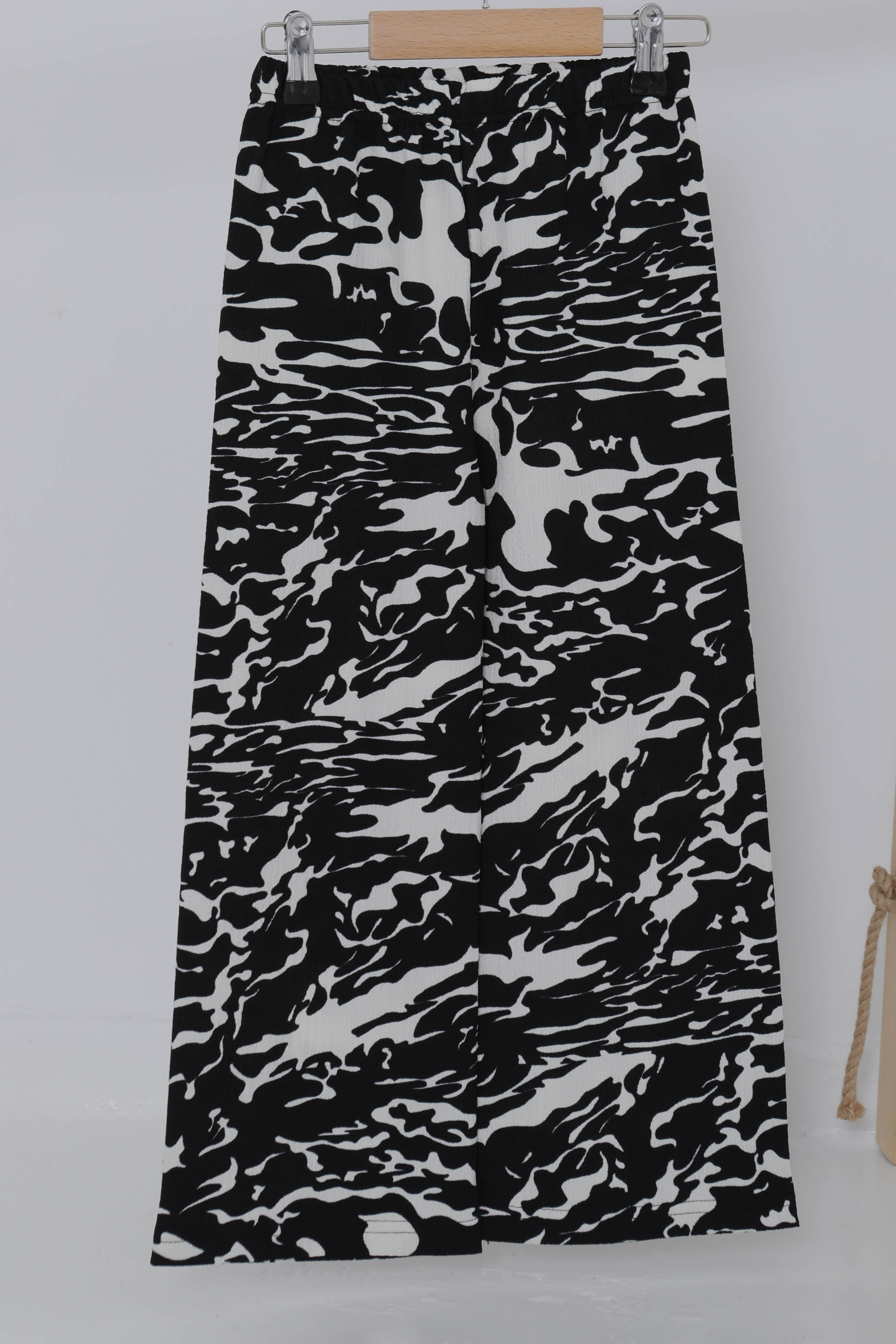 Kız Çocuk Beyaz Leopar Desenli Pijama Altı - 27051 - 2