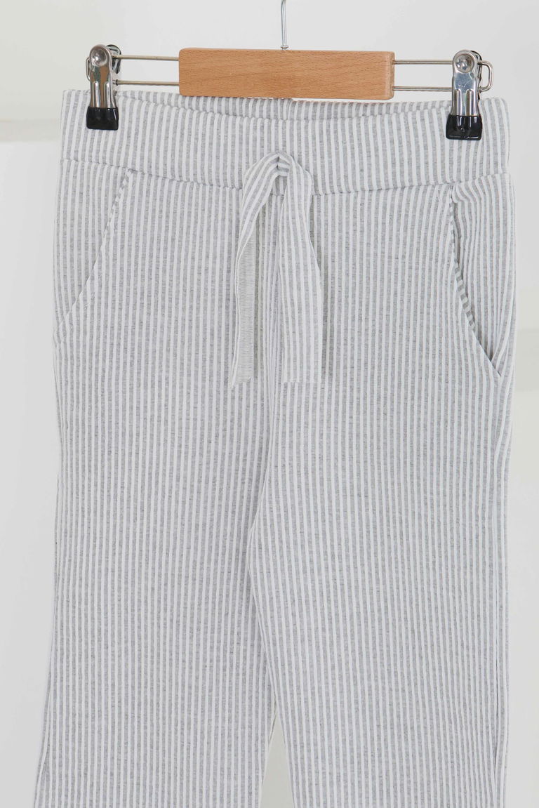 Kız Çocuk Gri Çizgili Cepli Pantolon - 27450 - TOFİSA