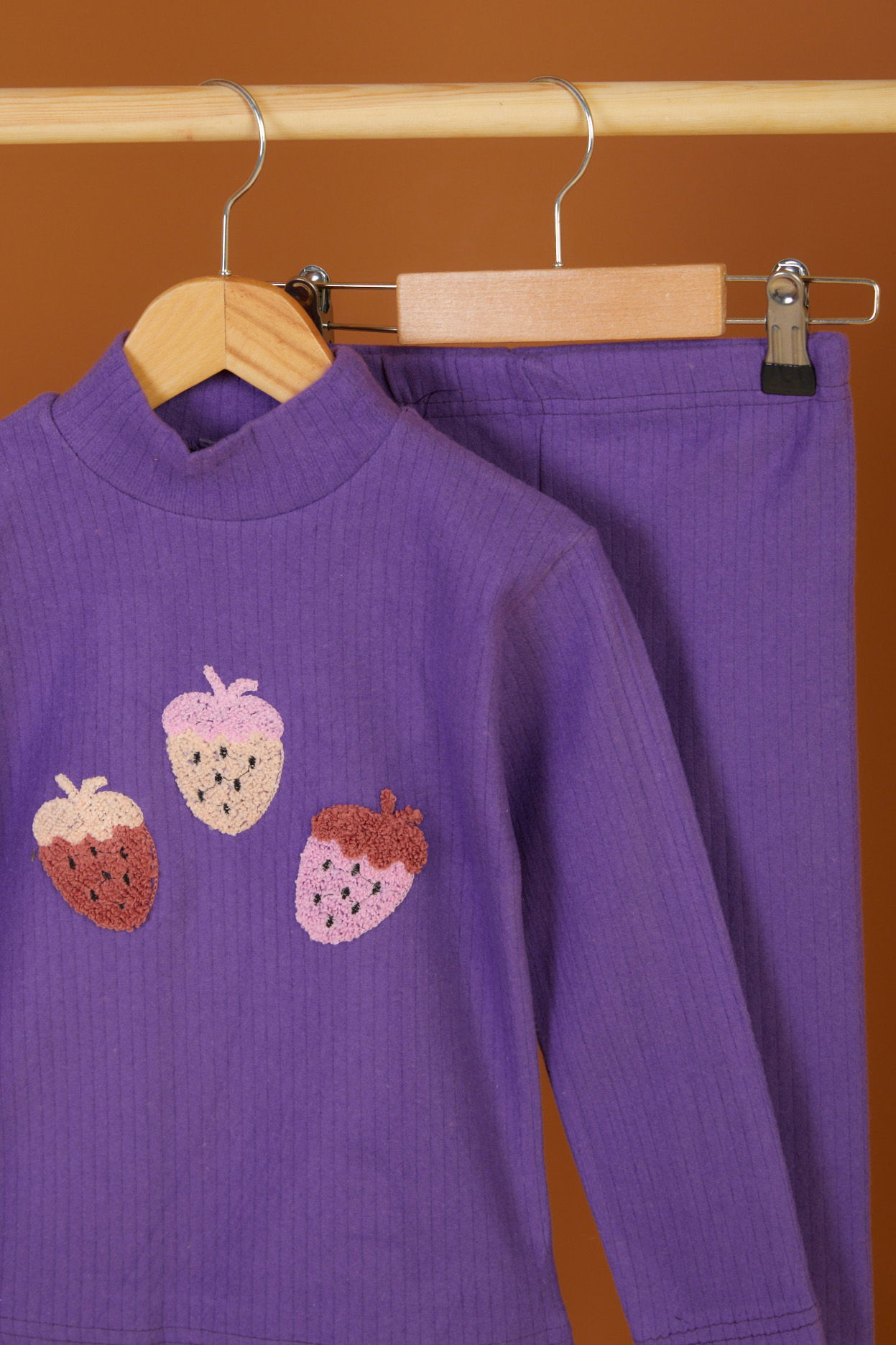 Kız Çocuk Mor Çilek Nakışlı İkili Takım - 26552 - 2