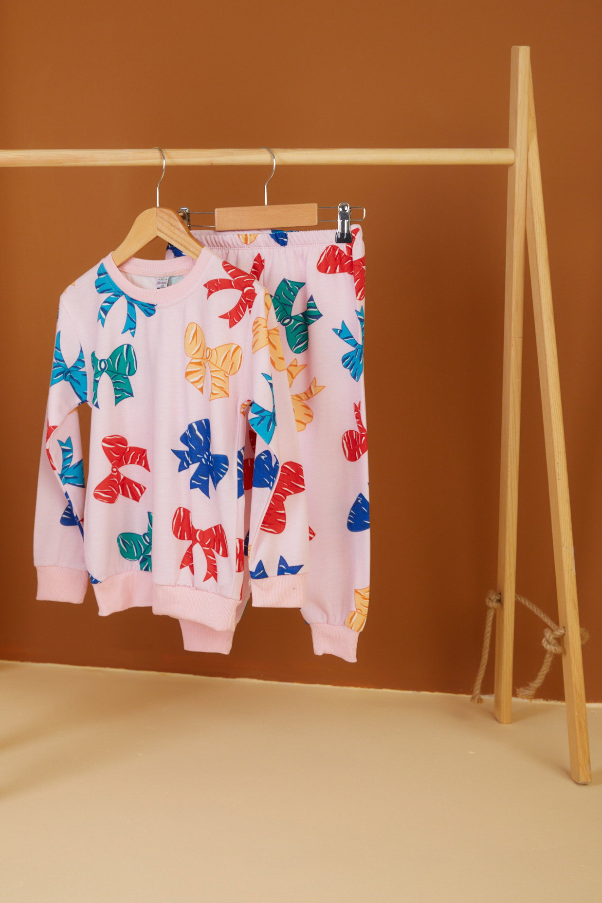 Kız Çocuk Pembe Baskılı Pijama Takımı - 26560 - 1