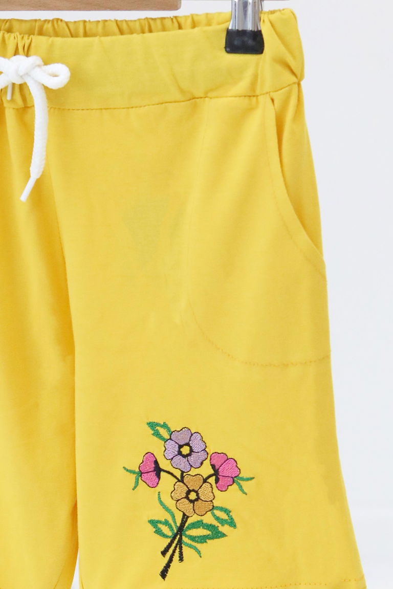 Kız Çocuk Sari Baskılı Şort - 27331 - TOFİSA