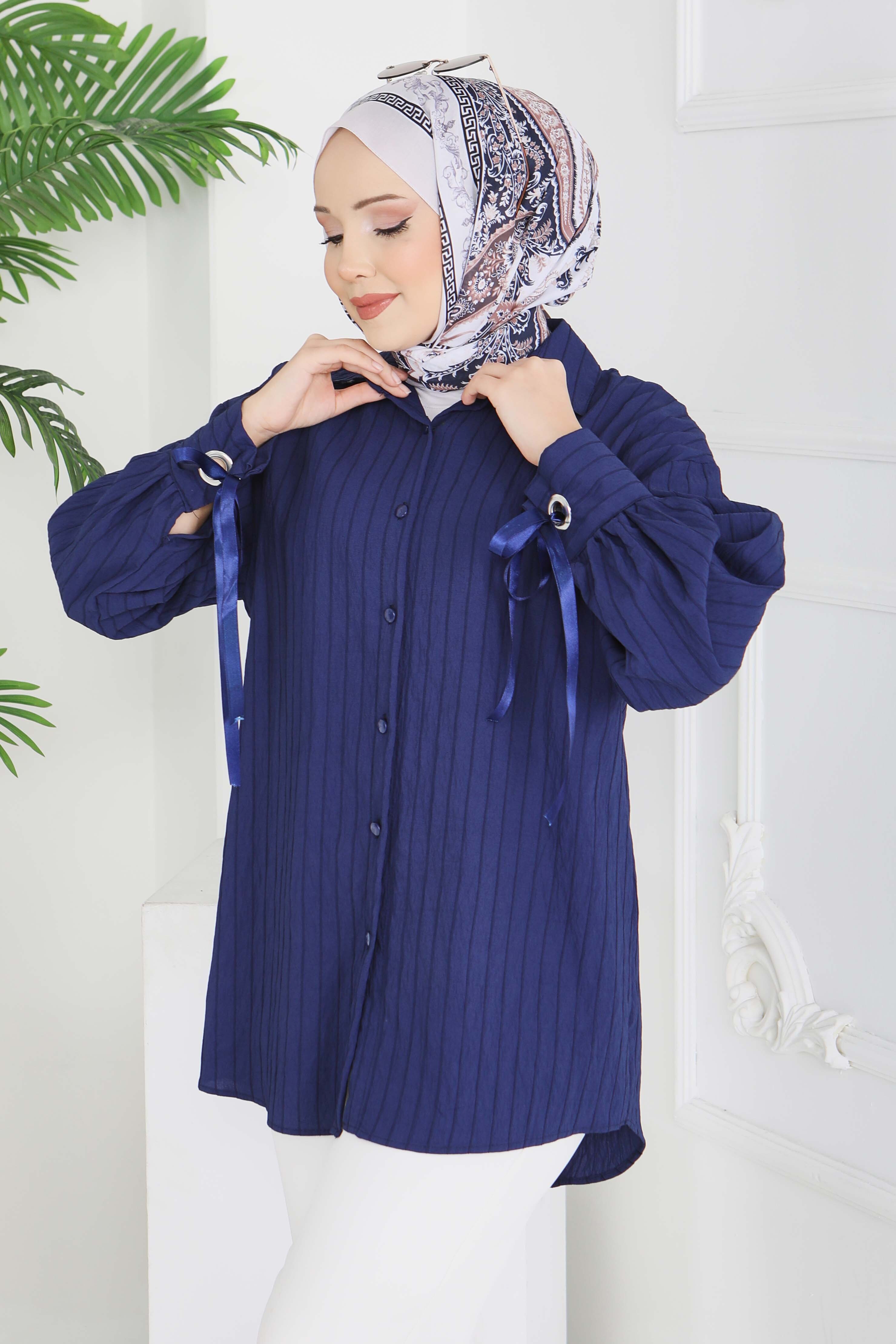 Kol Ucunda Kuşgözü Detaylı Tunik - 28210-LACIVERT - 1