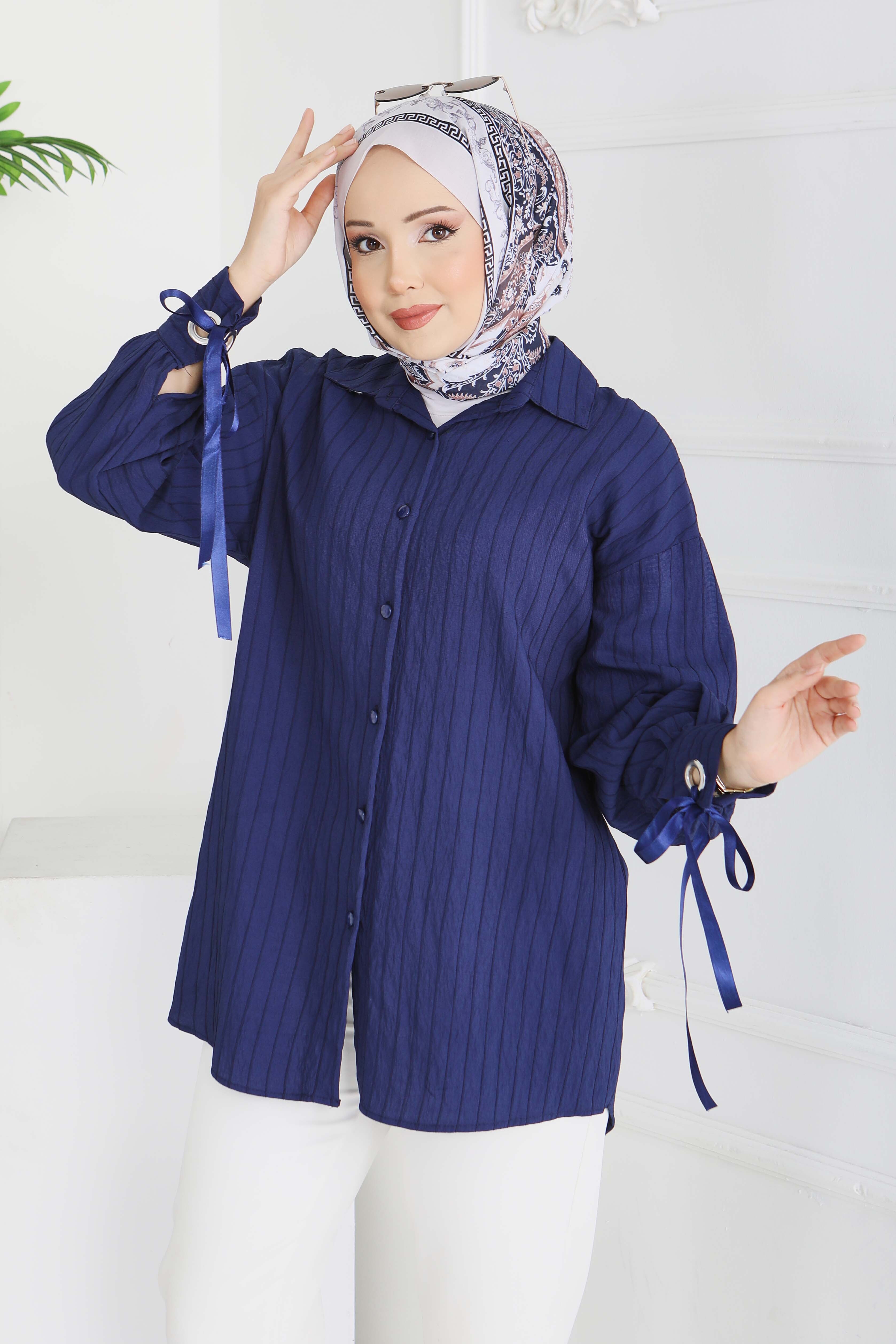 Kol Ucunda Kuşgözü Detaylı Tunik - 28210-LACIVERT - 2