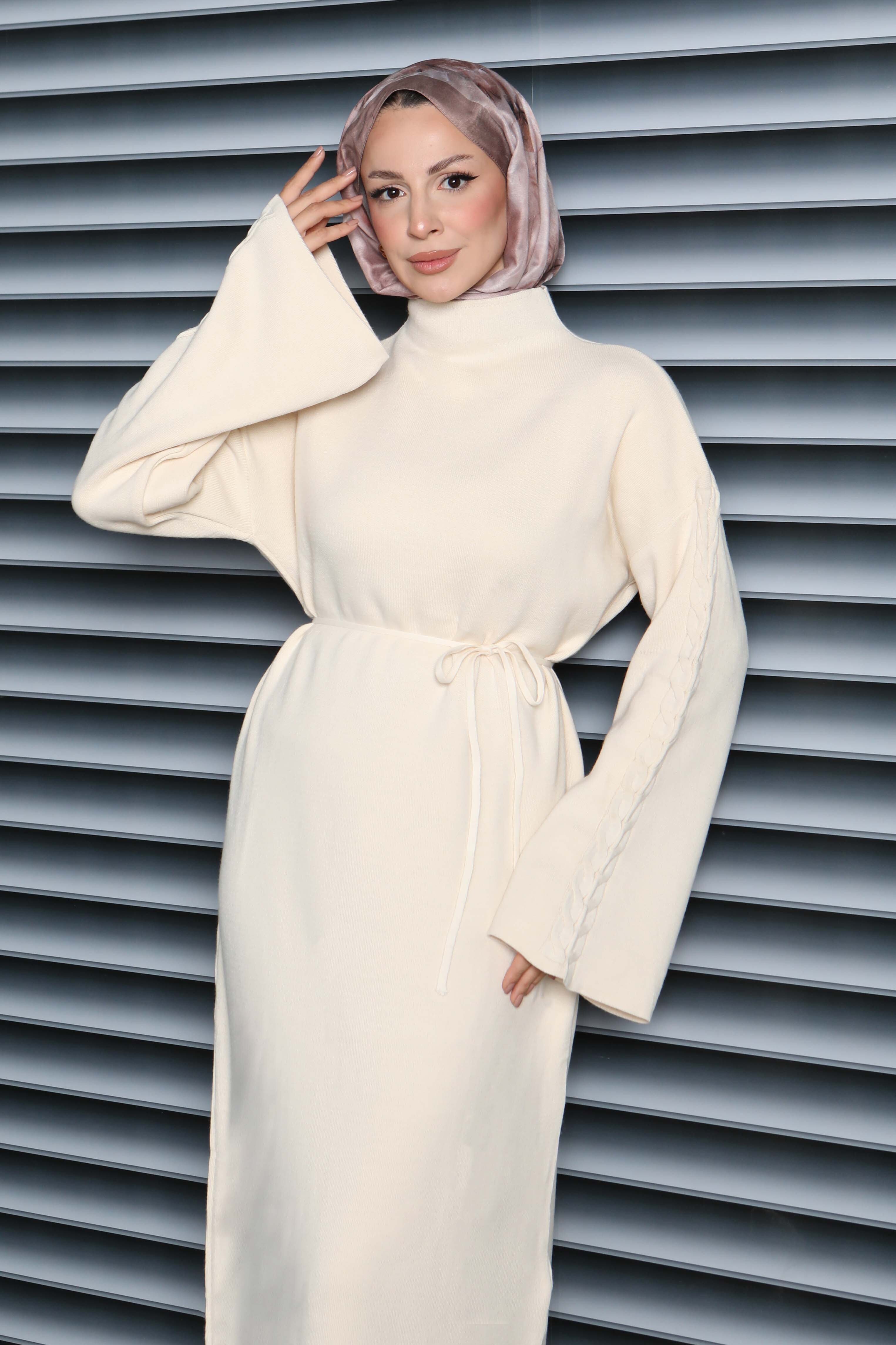 Kolda Örgü Detaylı Triko Elbise - 27925-KREM - 2