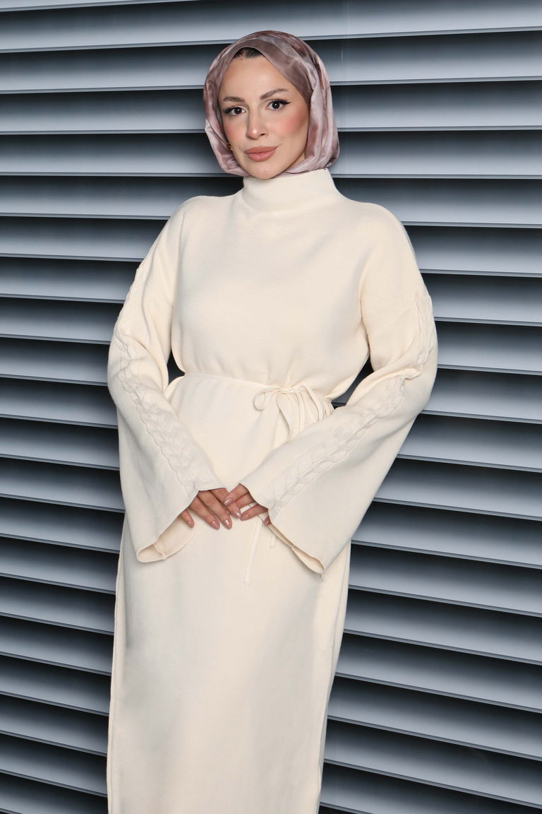 Kolda Örgü Detaylı Triko Elbise - 27925-KREM - TOFİSA