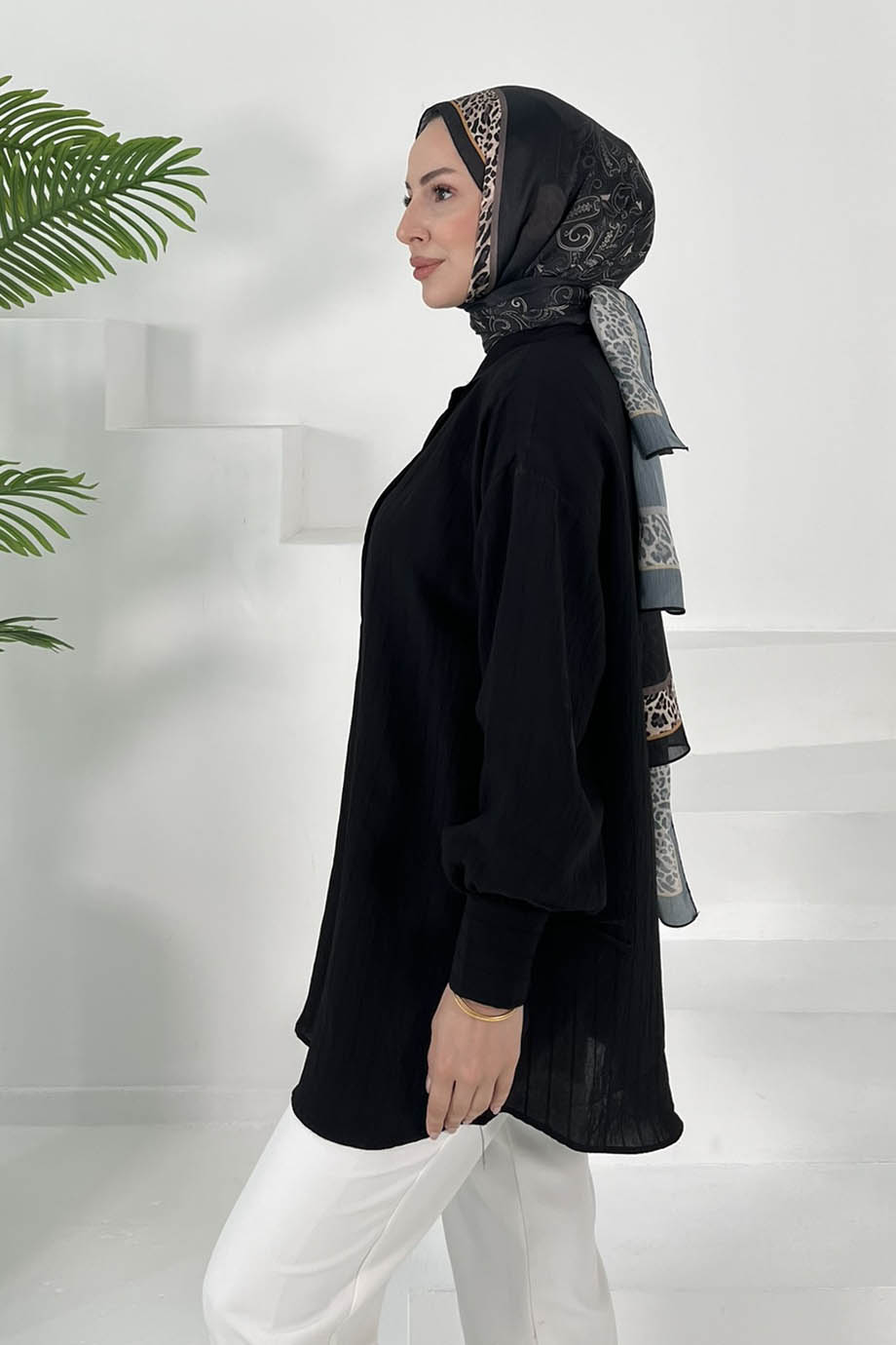 Kolları Bağcık Detaylı Tunik Siyah - 27001 - 4
