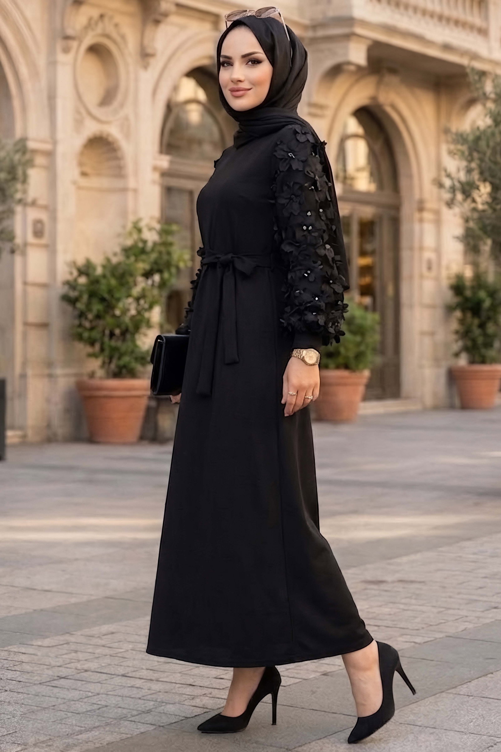 Kolları Çiçek Detaylı Elbise Siyah - 28838-SIYAH - 2