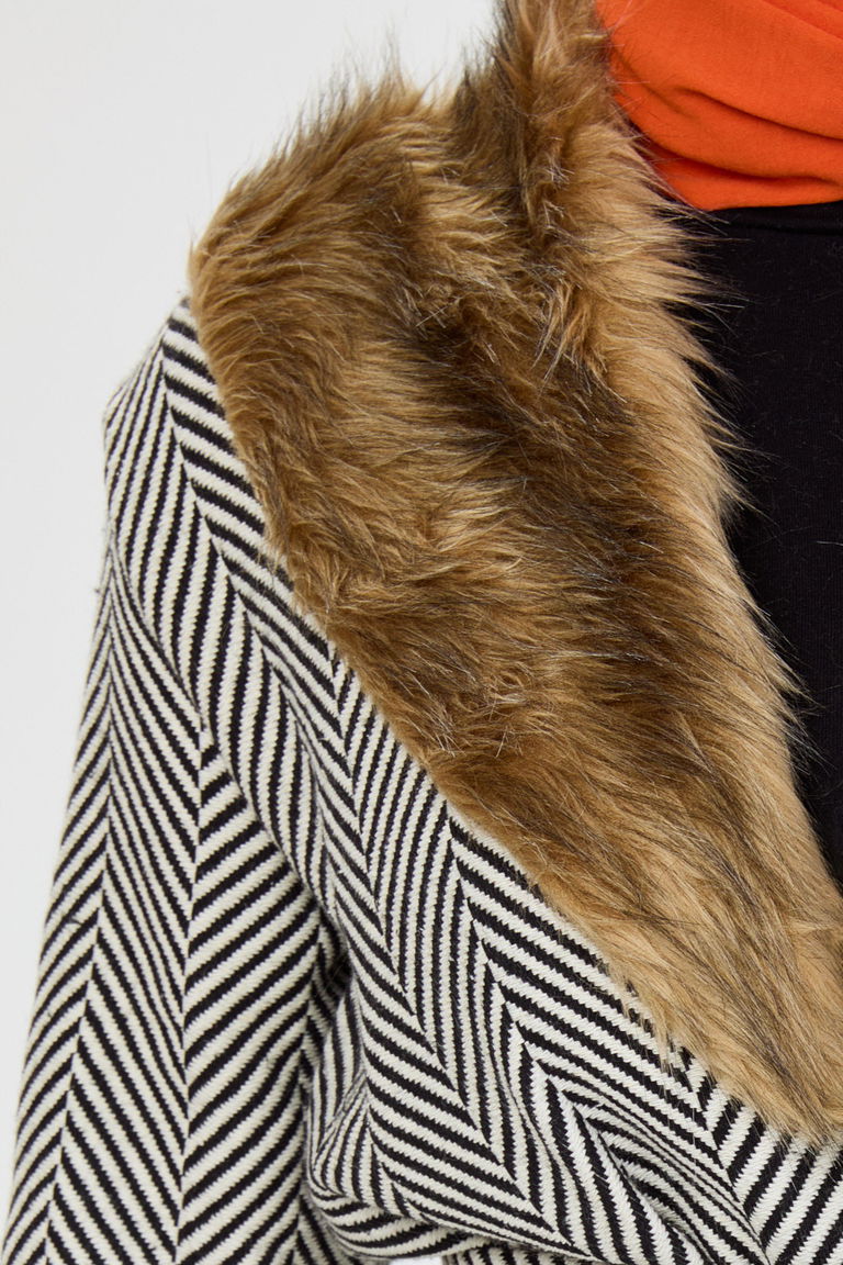 Kürklü Trenç - 27737-BEYAZ - TOFİSA