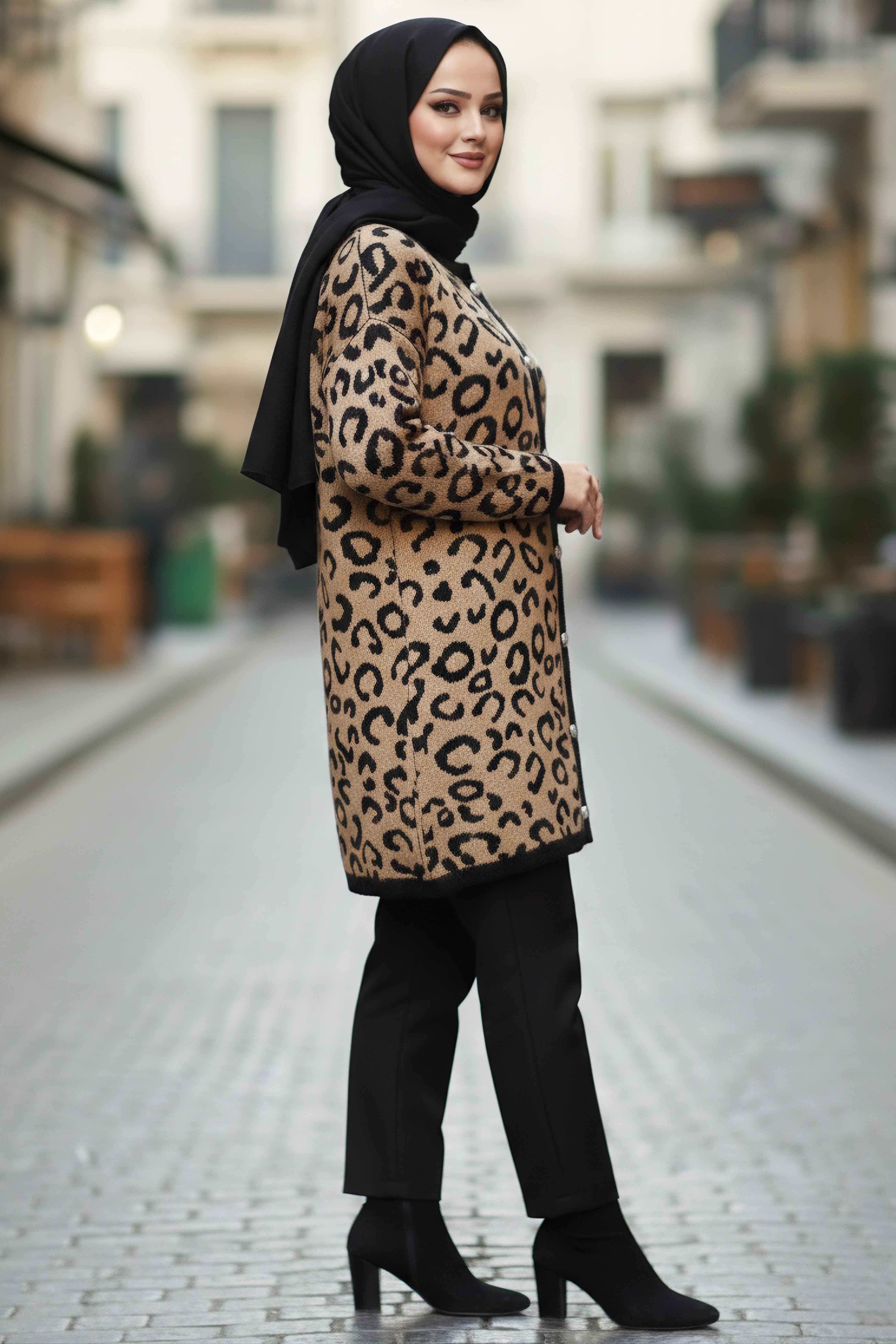 Leopar Desenli Düğmeli Yünlü Triko Hırka - 28192-VIZON - 3
