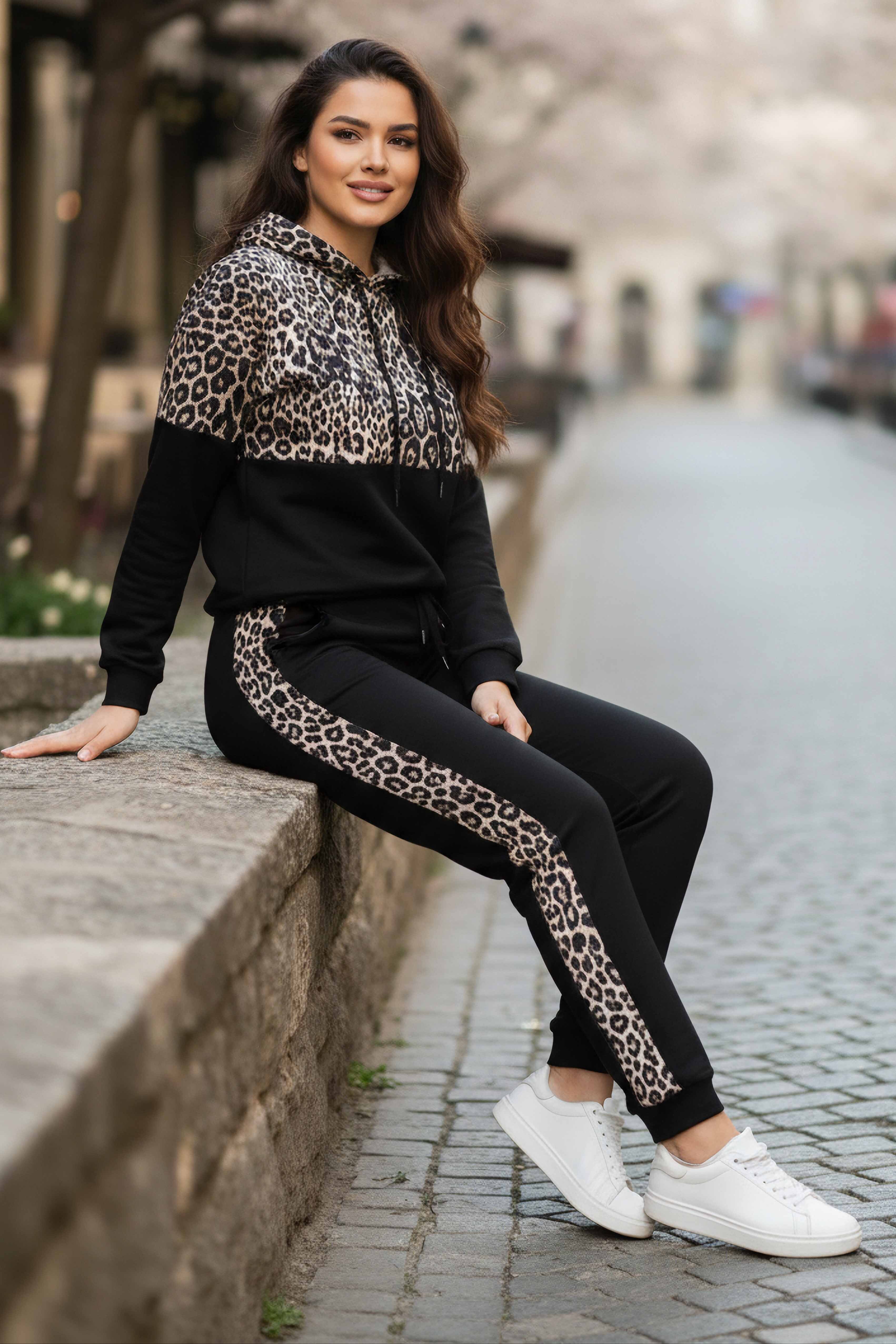 Leoparlı Kapüşonlu İkili Takım Siyah - 2074-SIYAH - 1
