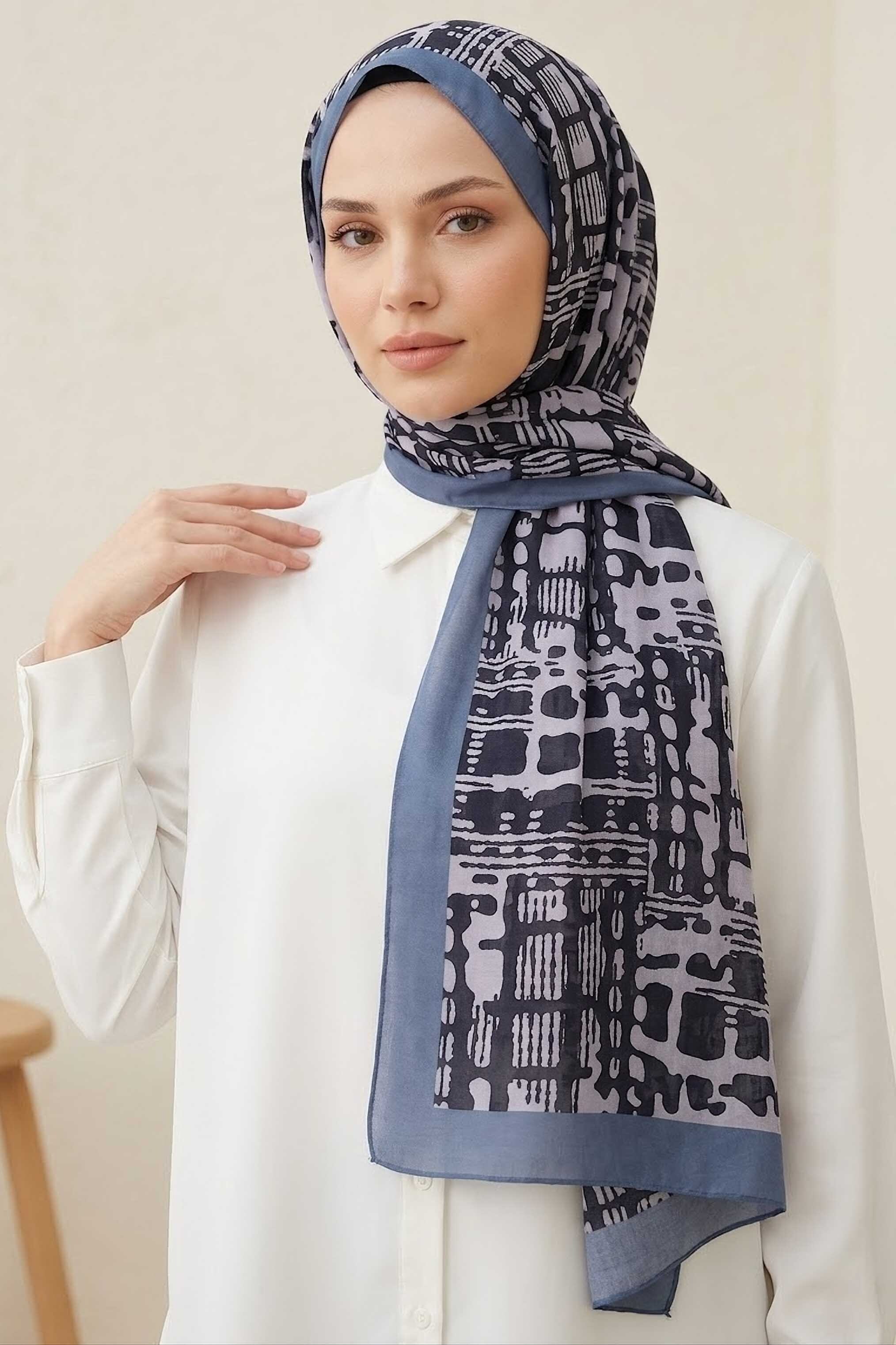 Line Art Desen Pamuklu Şal Indigo - 28684-INDIGO - 2