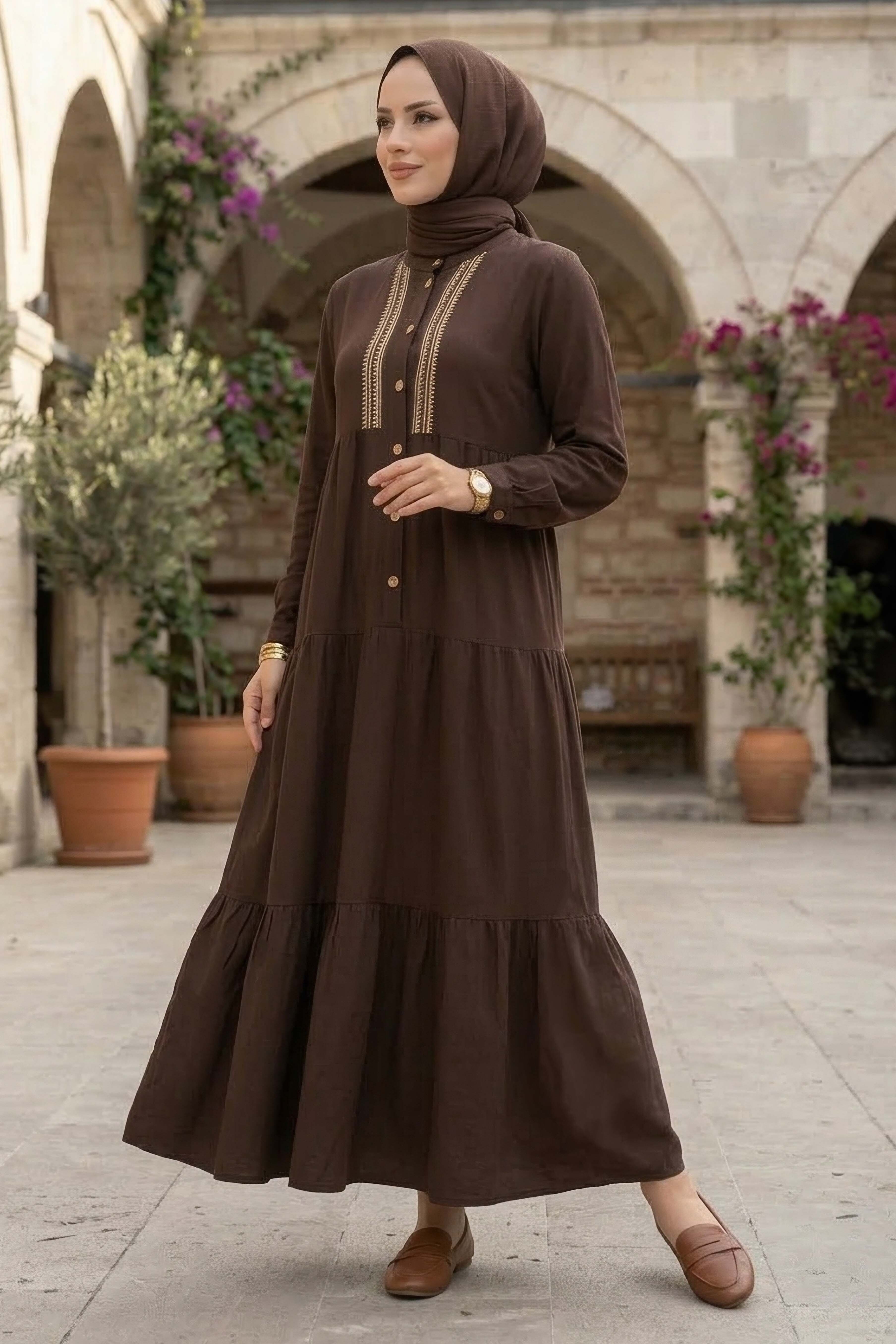 Nakışlı Düğmeli Dokuma Viskon Elbise - 28326-KAHVE - 1