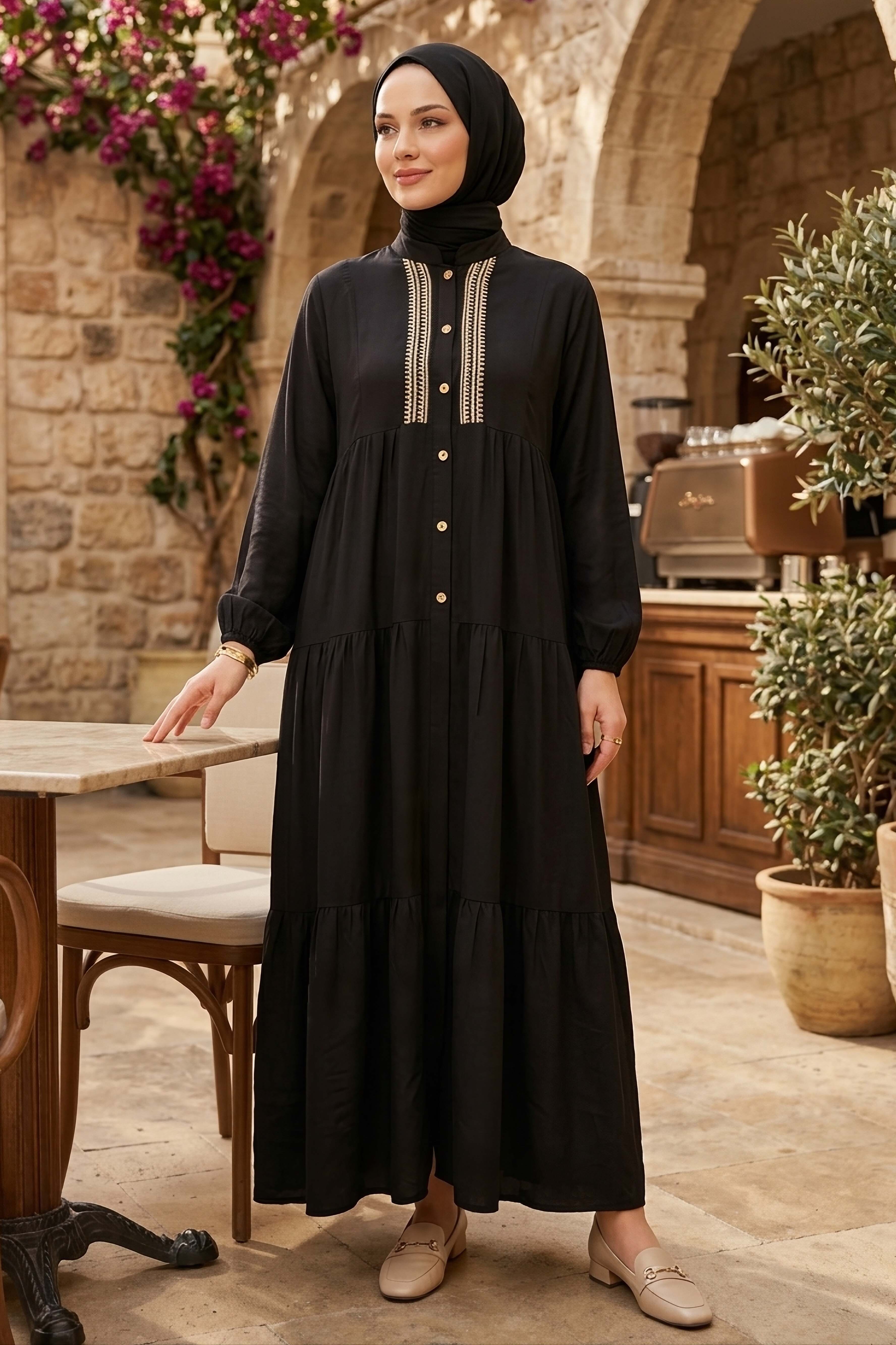 Nakışlı Düğmeli Dokuma Viskon Elbise - 28326-SIYAH - 2