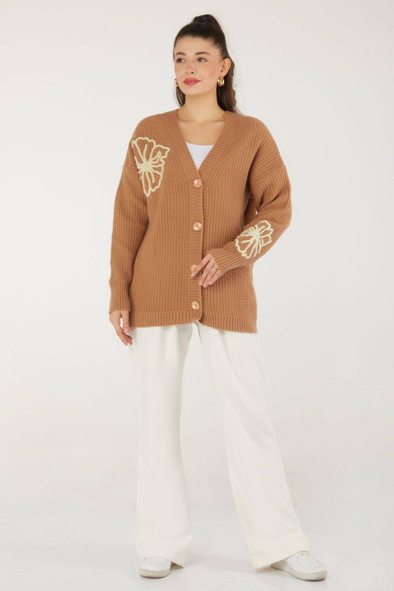 Nakışlı Düğmeli Triko Hırka - 27629 - TOFİSA