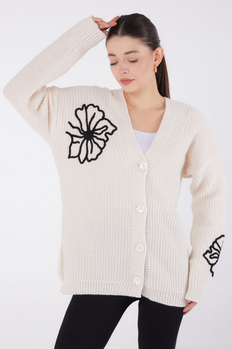 Nakışlı Düğmeli Triko Hırka - 27629 - TOFİSA