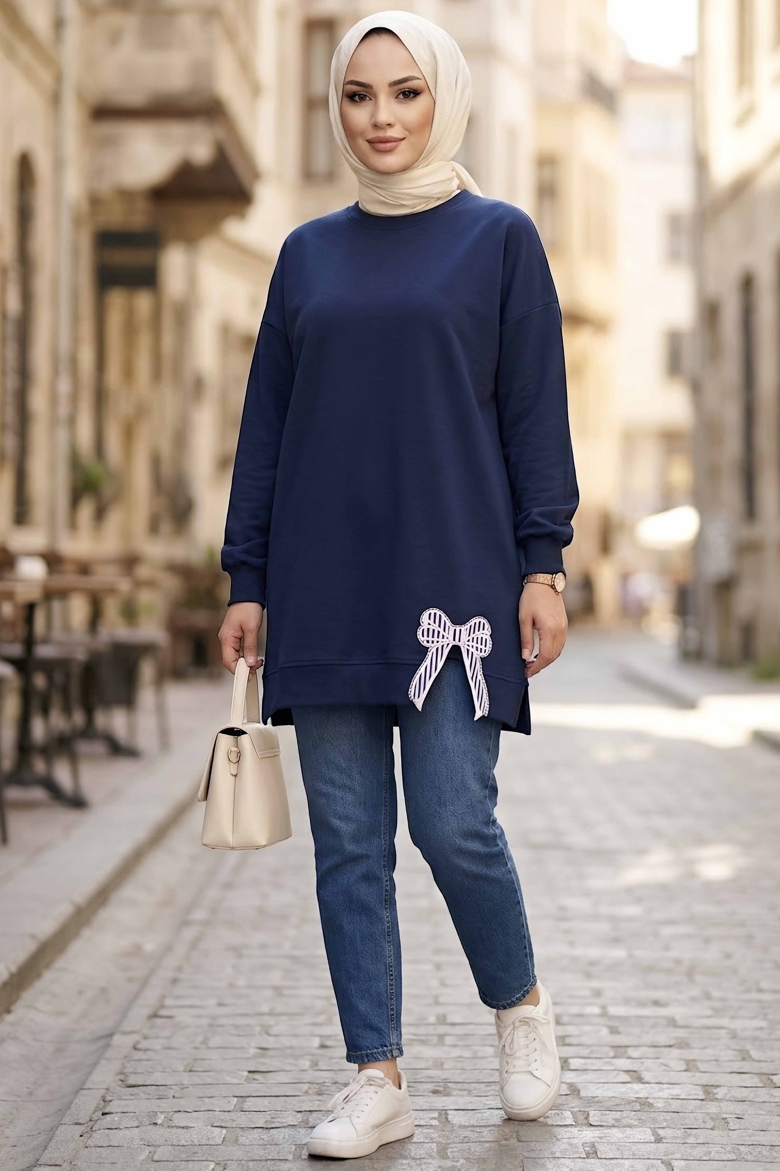 Nakışlı Fiyonk Detaylı Tunik Lacivert - 28777-LACIVERT - 1