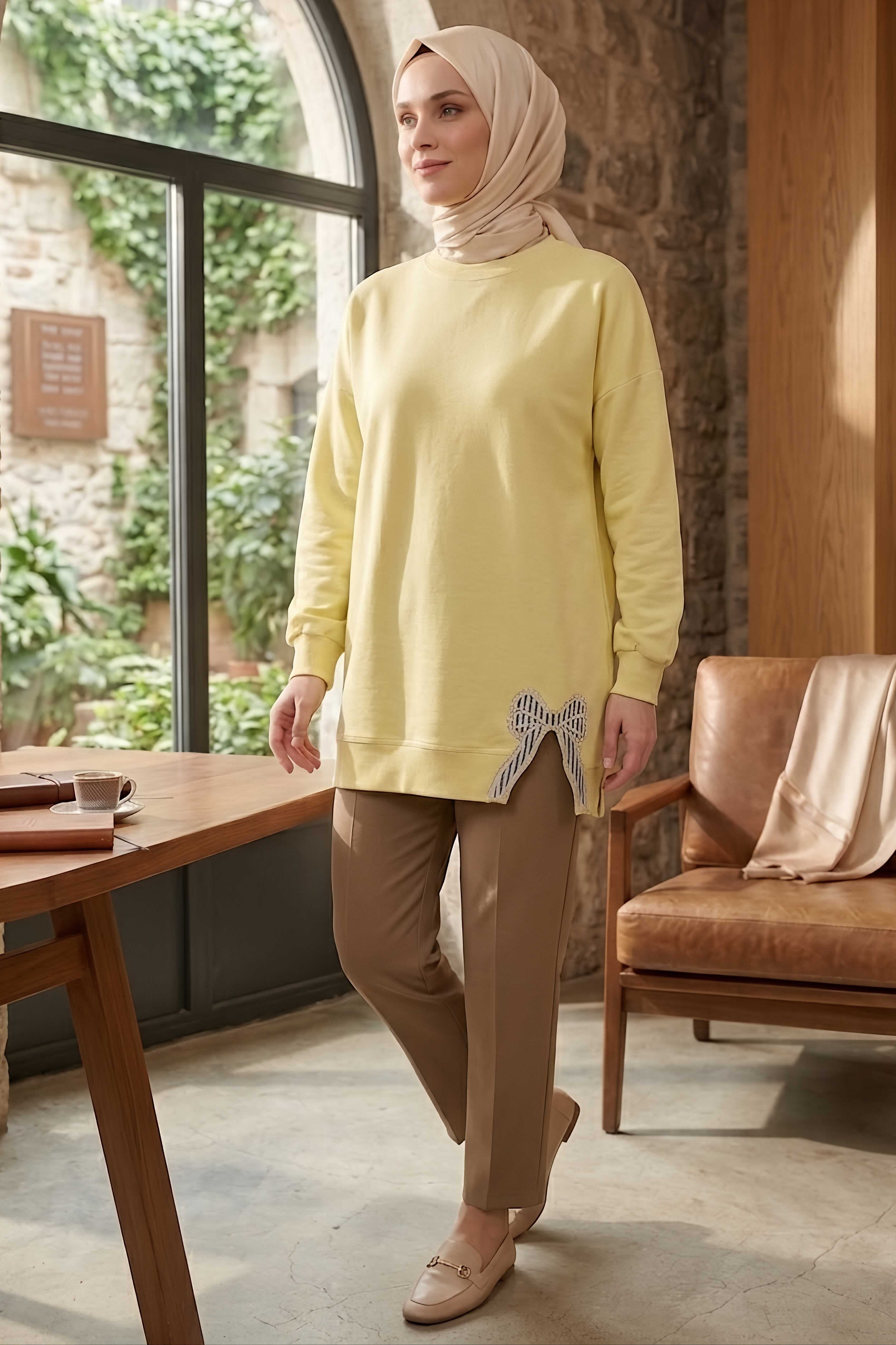 Nakışlı Fiyonk Detaylı Tunik Sari - 28777-SARI - 2