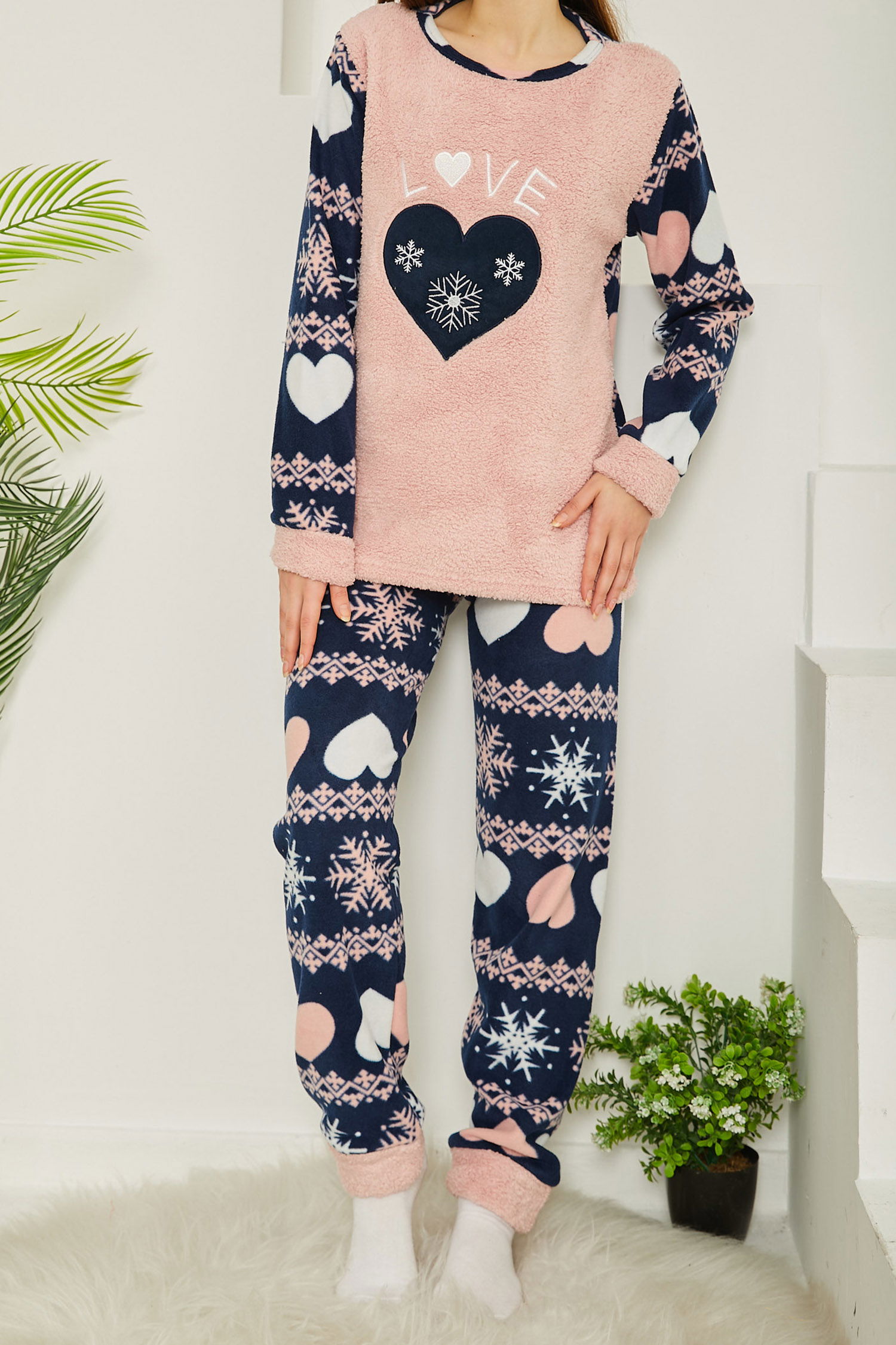 Nakışlı Peluş Polar Pijama Takım - 26779 - 1