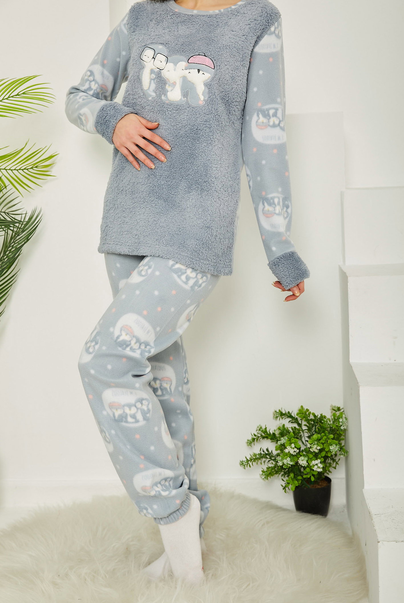 Nakışlı Peluş Polar Pijama Takım - 26783 - 1