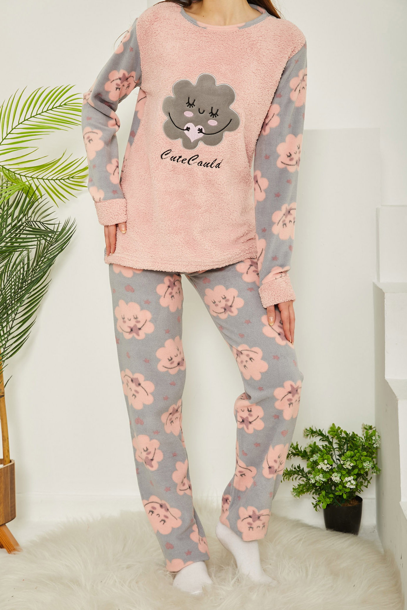 Nakışlı Peluş Polar Pijama Takım - 26784 - 2