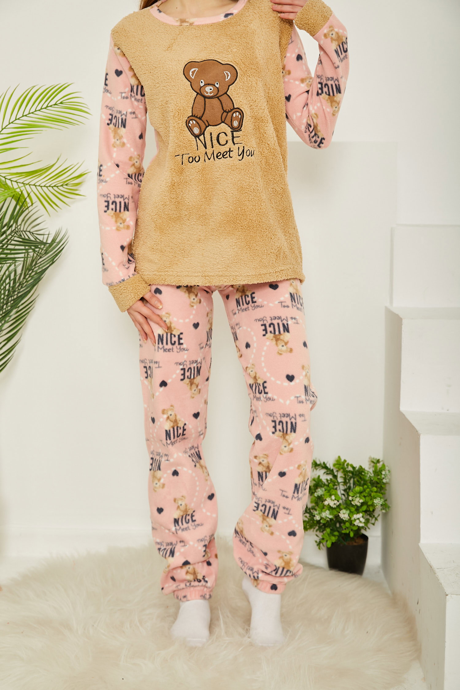 Nakışlı Peluş Polar Pijama Takım Vizon - 26777 - 3
