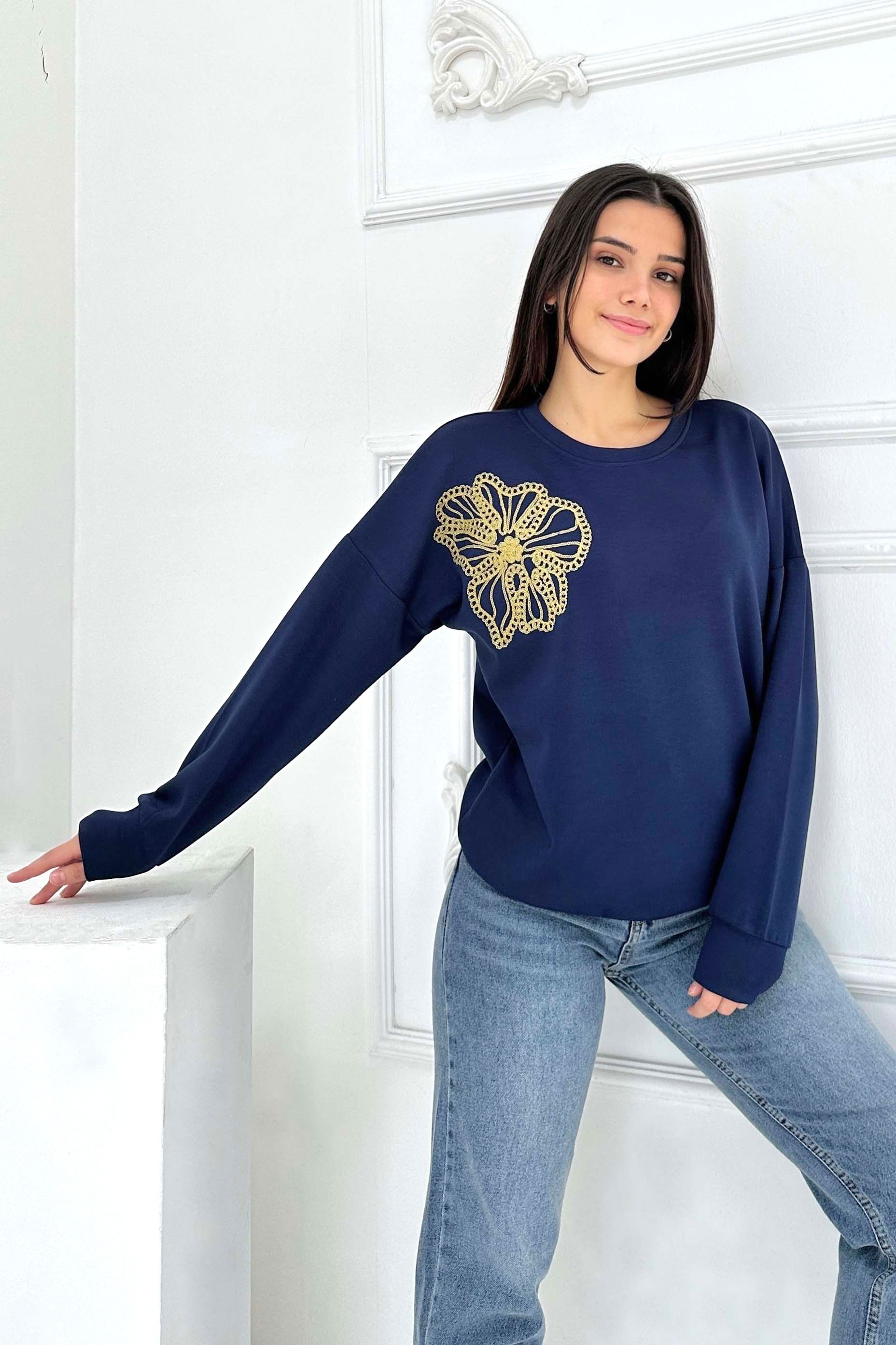 Omuz Çiçek Nakışlı Modal Sweatshirt - 27883-LACIVERT - 3
