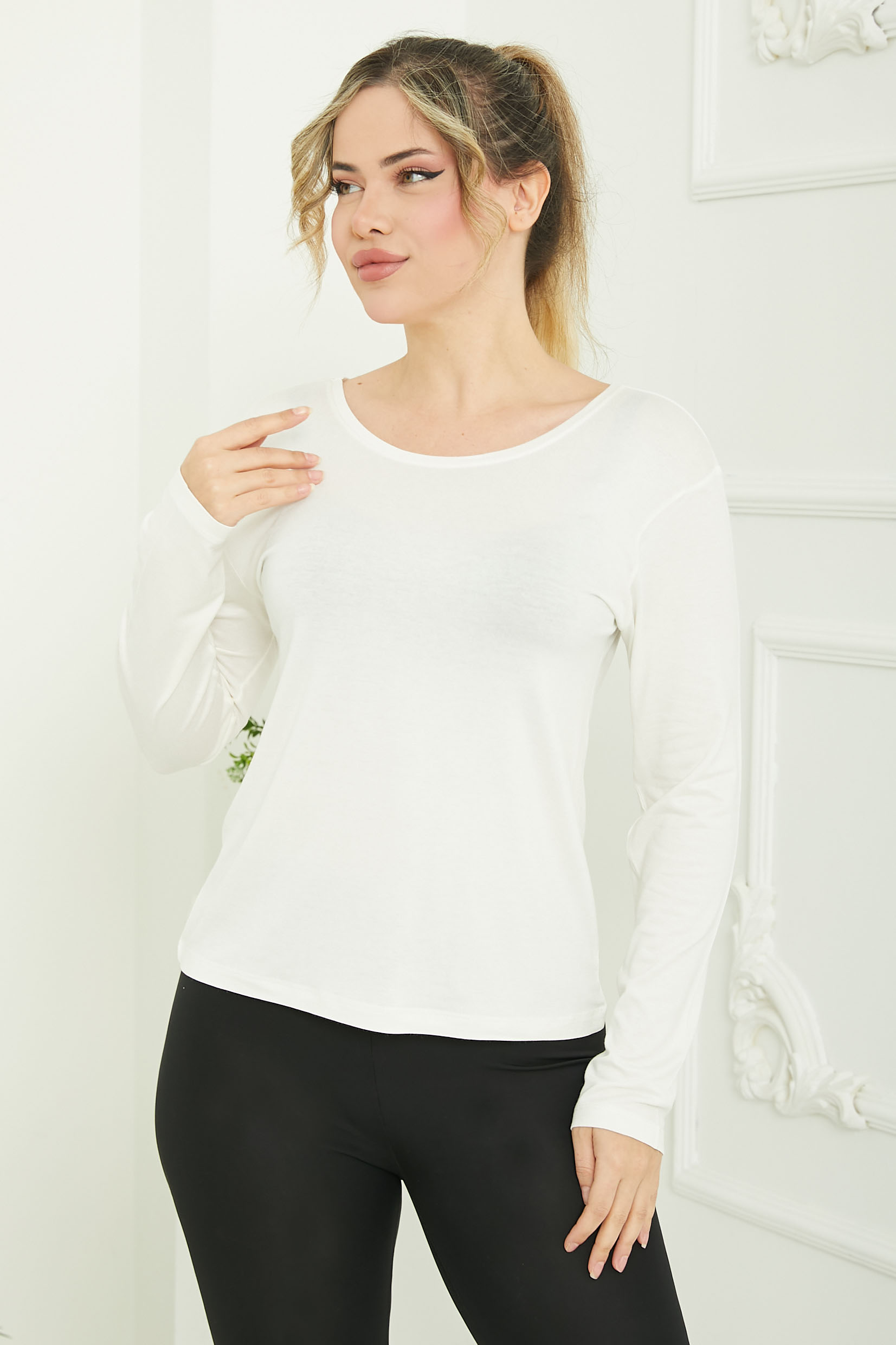 Ön ve Arka Oval Yaka Badi - 26829 - 5